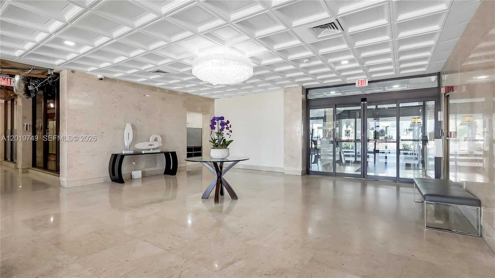 image Arlen House Condo36