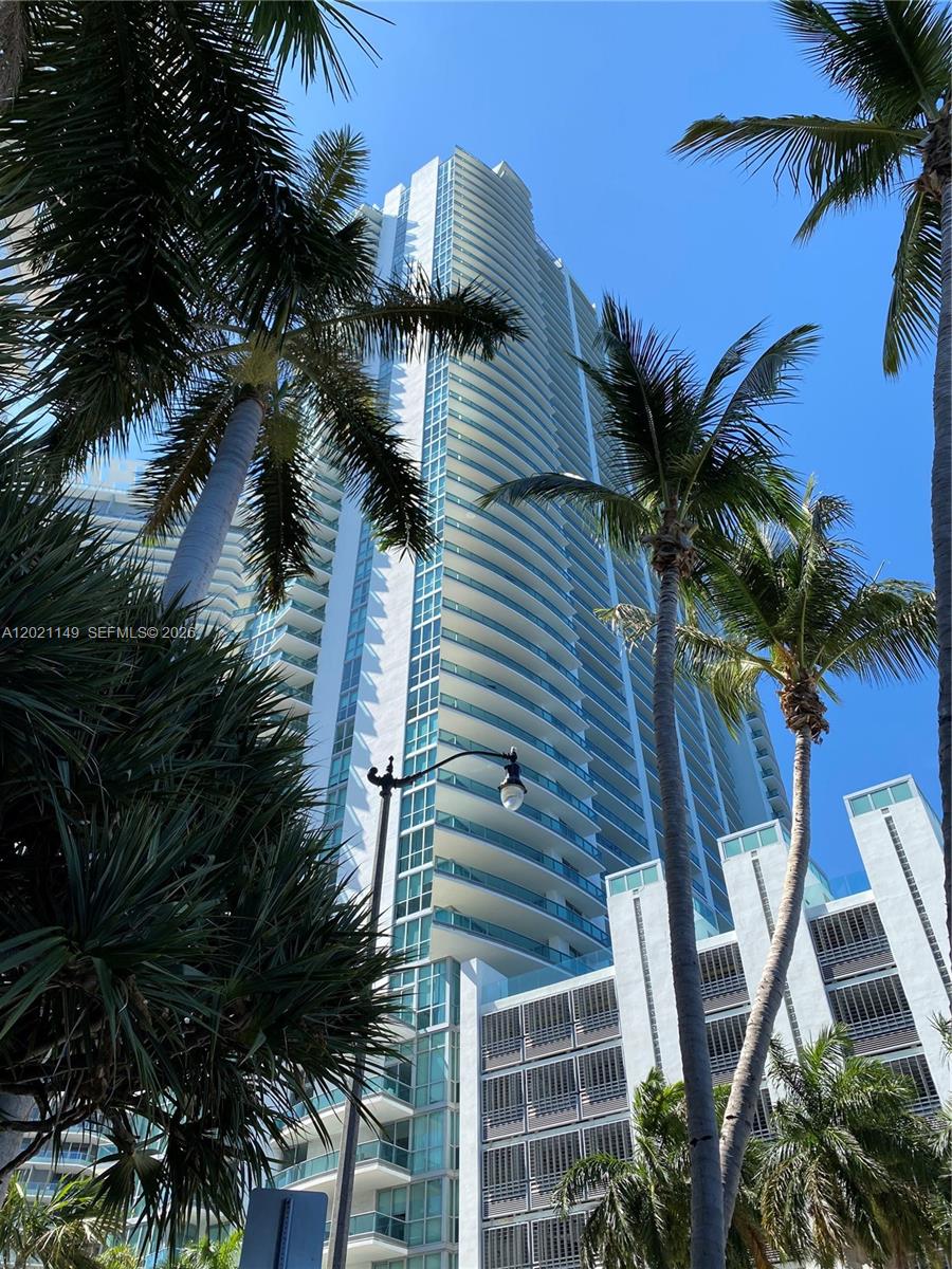 1331 Brickell Bay Dr #4407