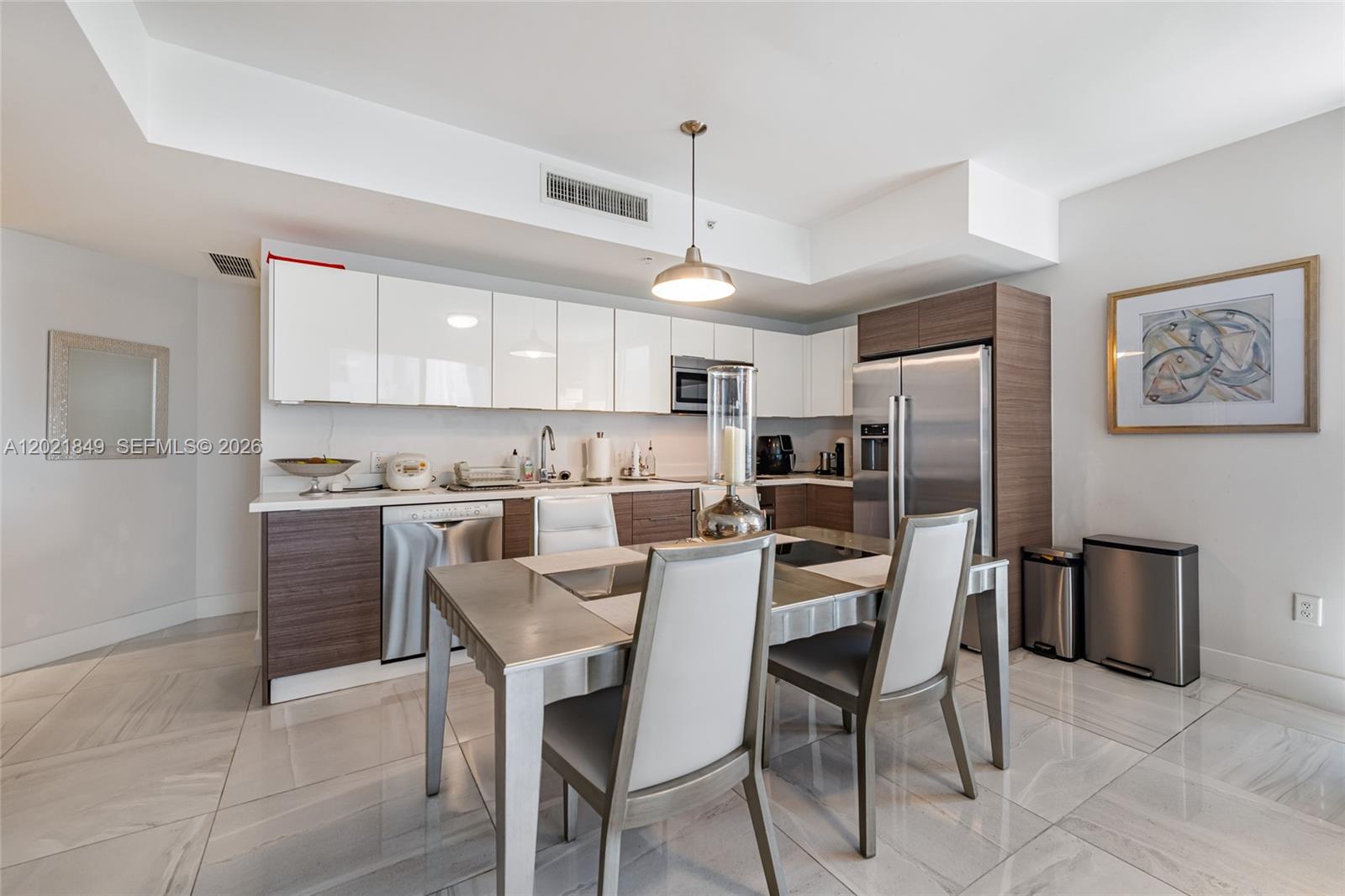 image Brickell Ten10