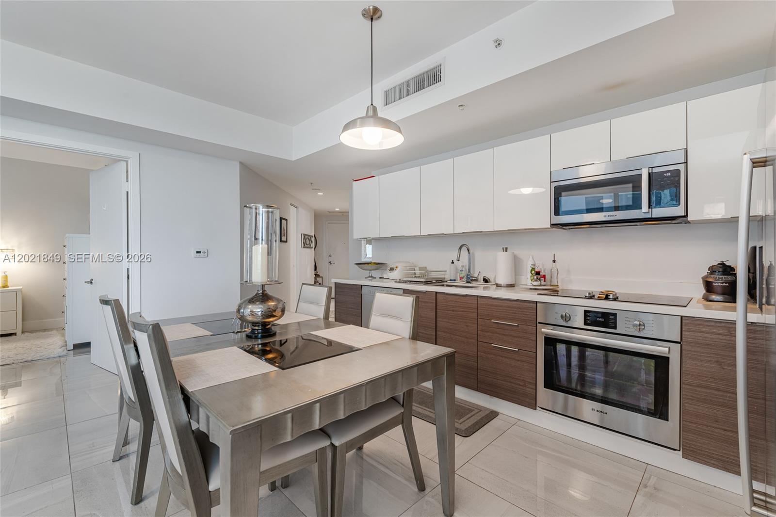 image Brickell Ten11