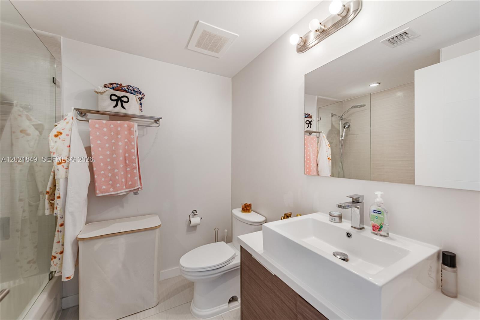 image Brickell Ten18
