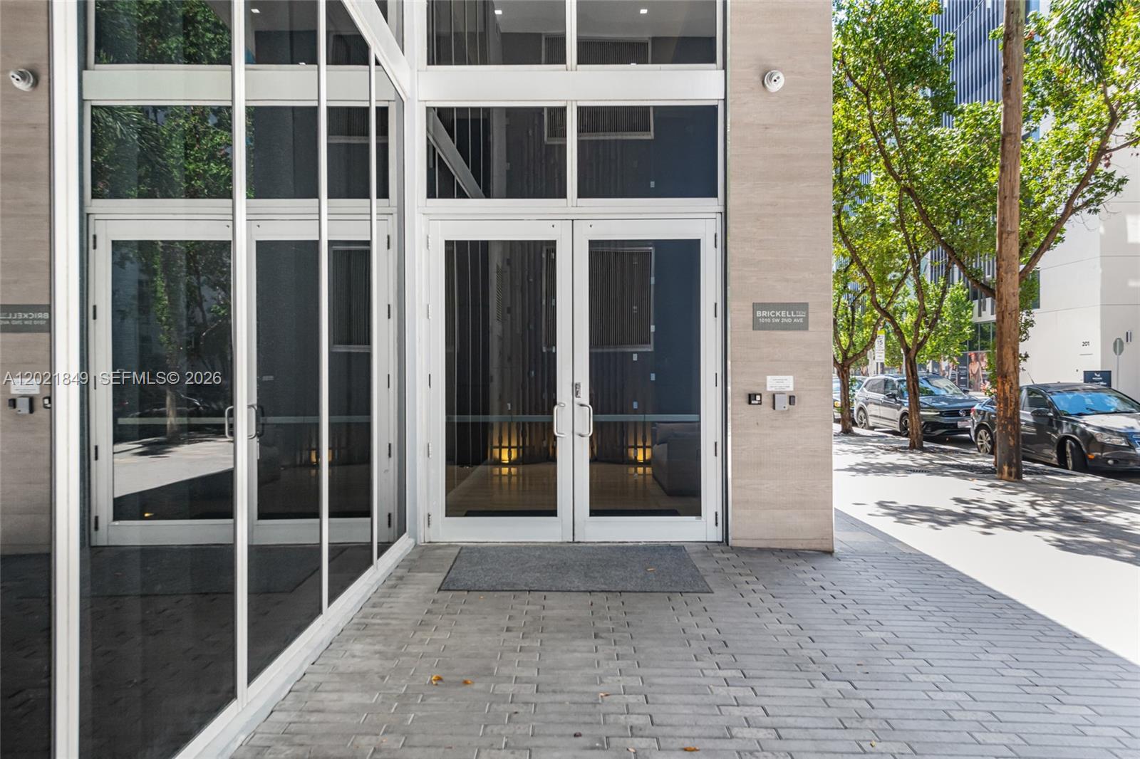 image Brickell Ten3