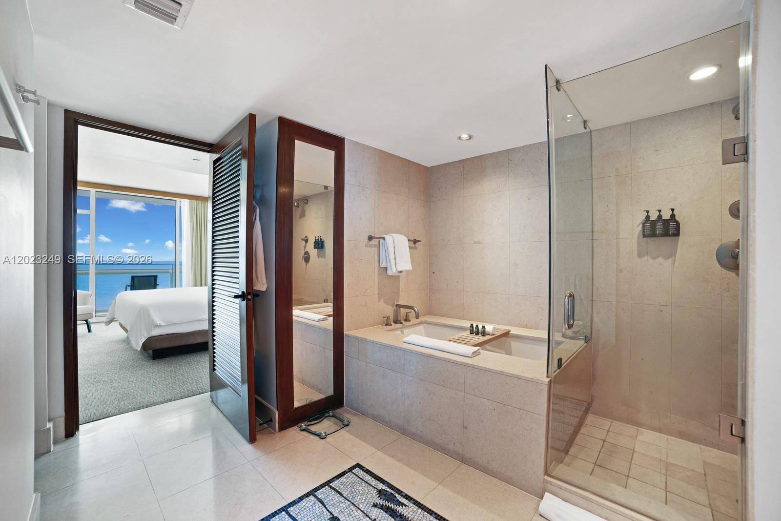 6801 Collins Ave #705 (Door 722) Miami Beach, FL 33141