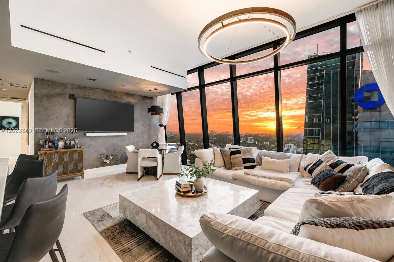 image Echo Brickell0
