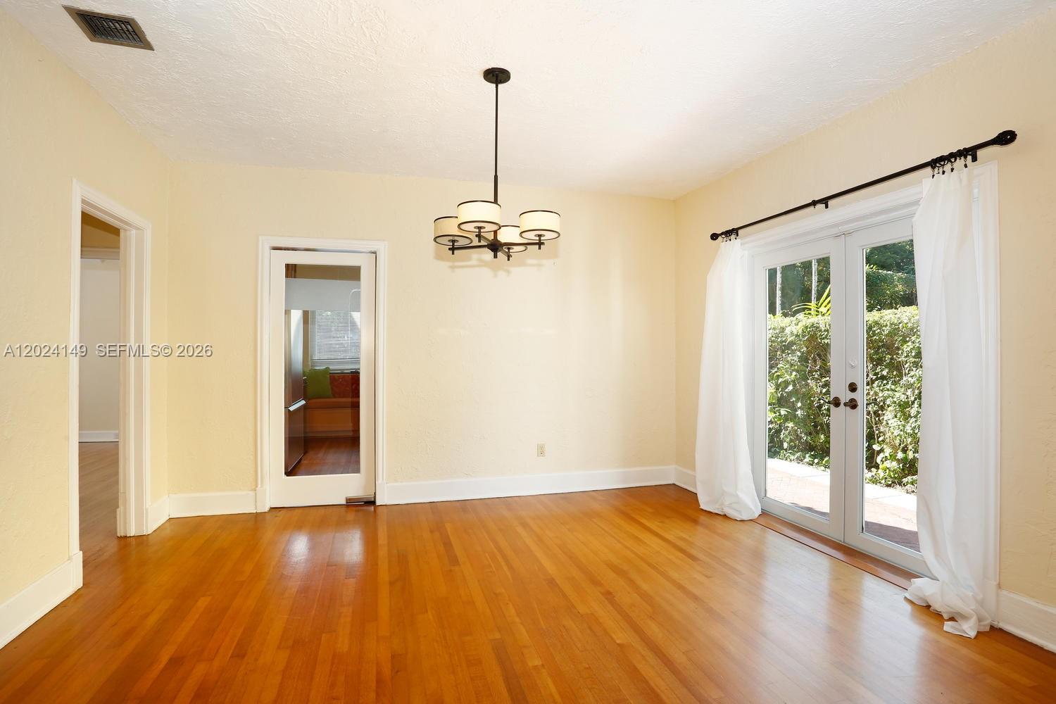 712 Navarre Ave Coral Gables, FL 33134