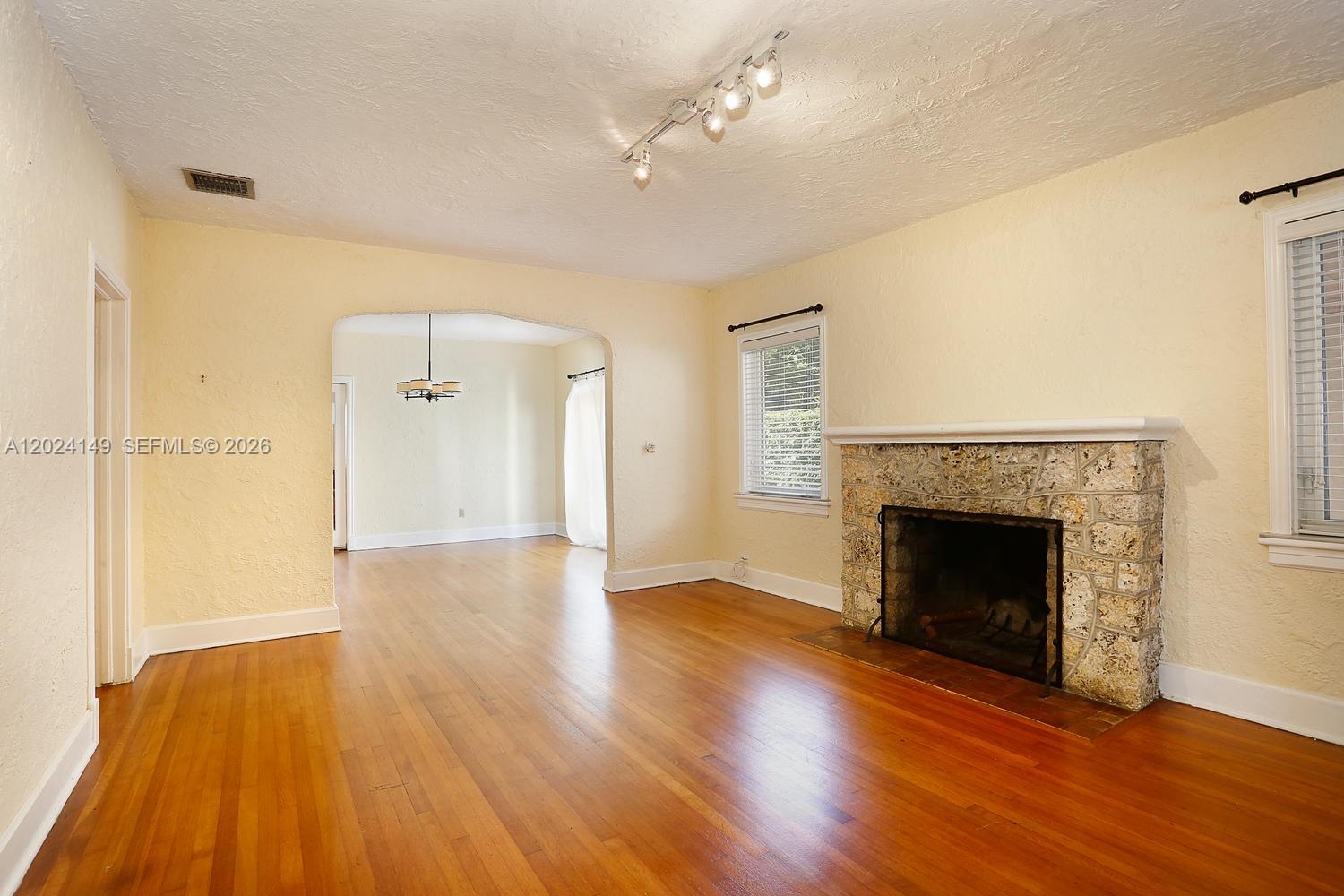 712 Navarre Ave Coral Gables, FL 33134