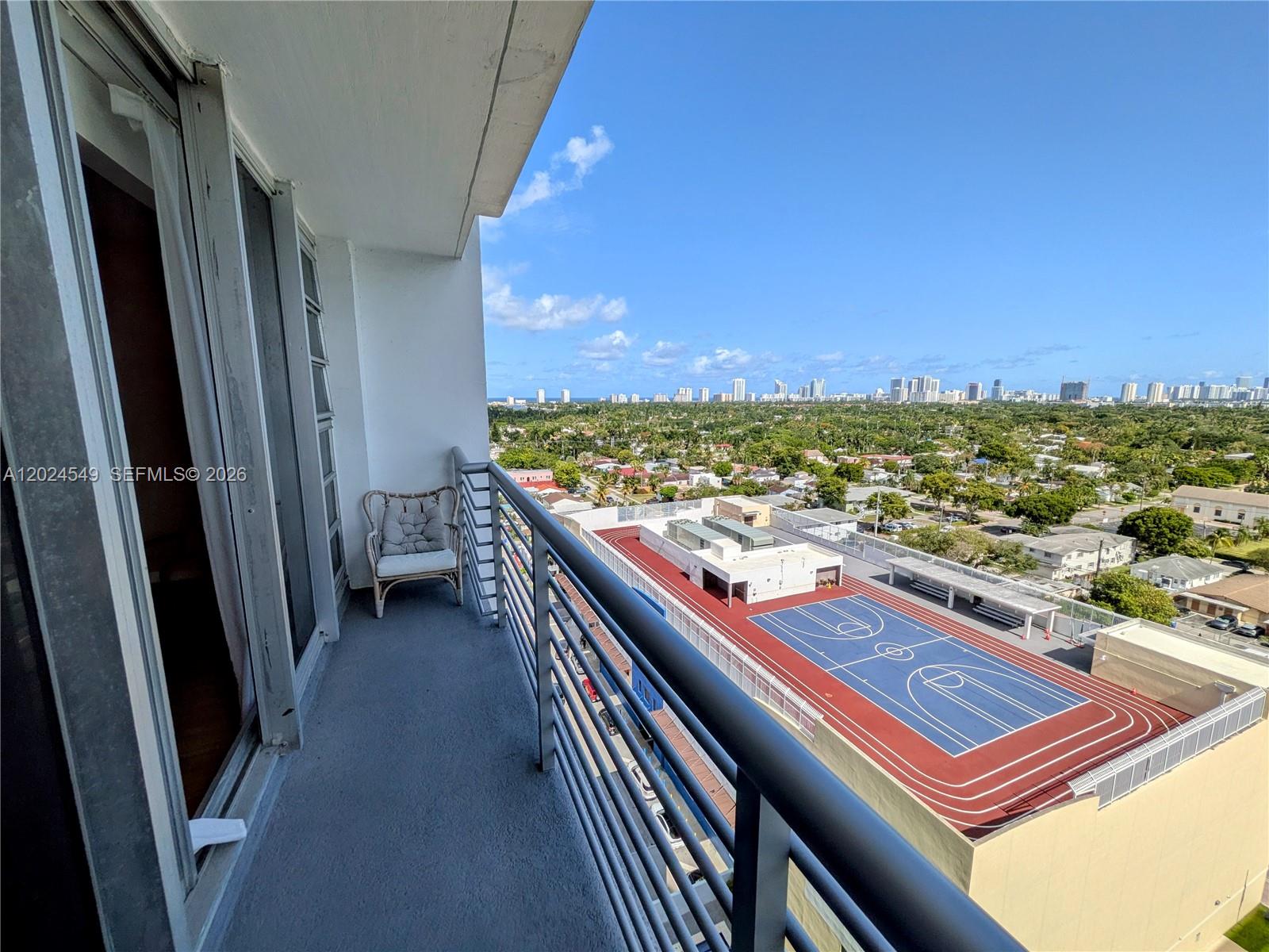 1720 Harrison St #14D