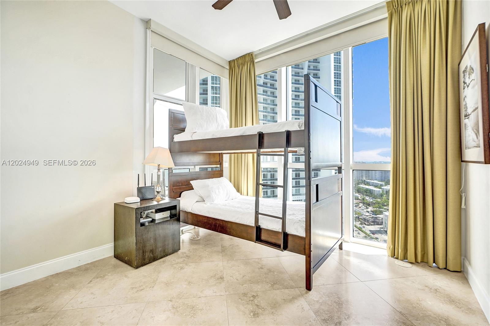 18201 Collins Ave #3707 Sunny Isles Beach, FL 33160