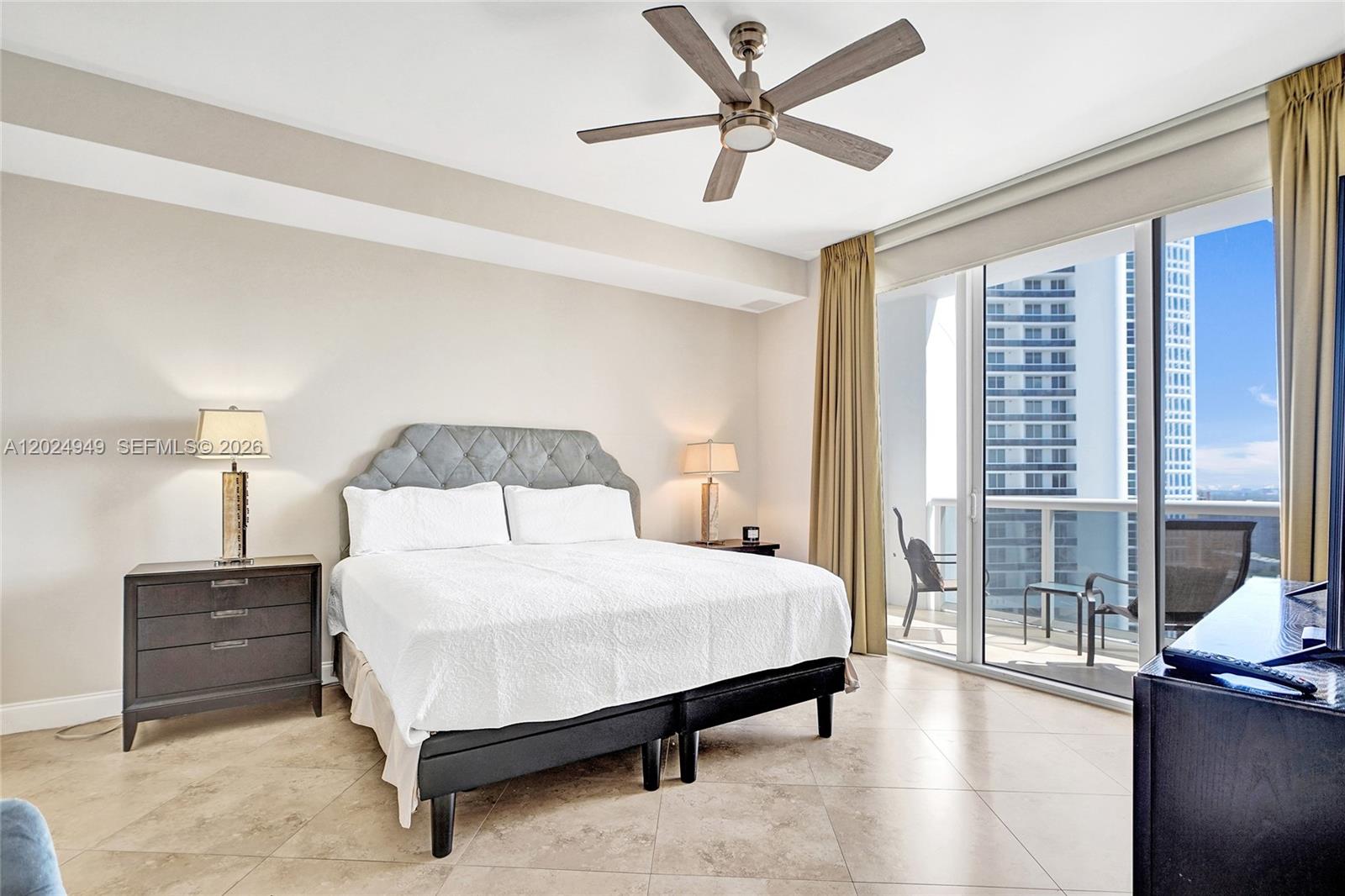 18201 Collins Ave #3707 Sunny Isles Beach, FL 33160