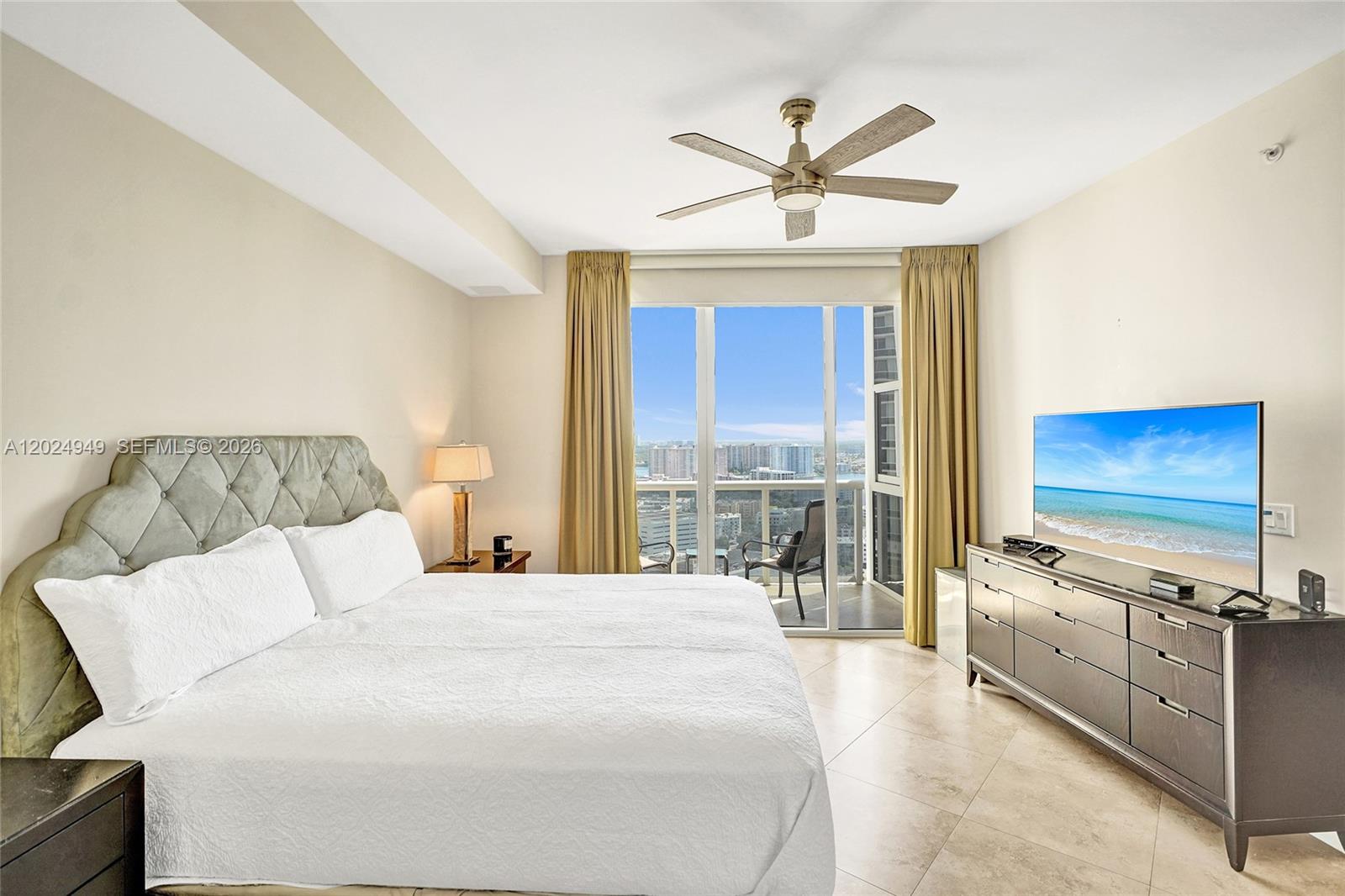 18201 Collins Ave #3707 Sunny Isles Beach, FL 33160