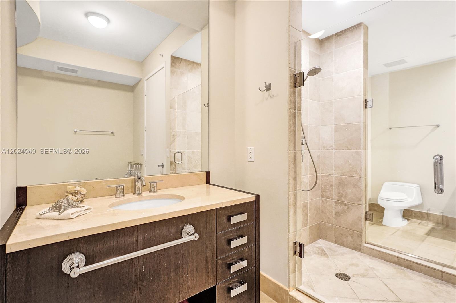 18201 Collins Ave #3707 Sunny Isles Beach, FL 33160