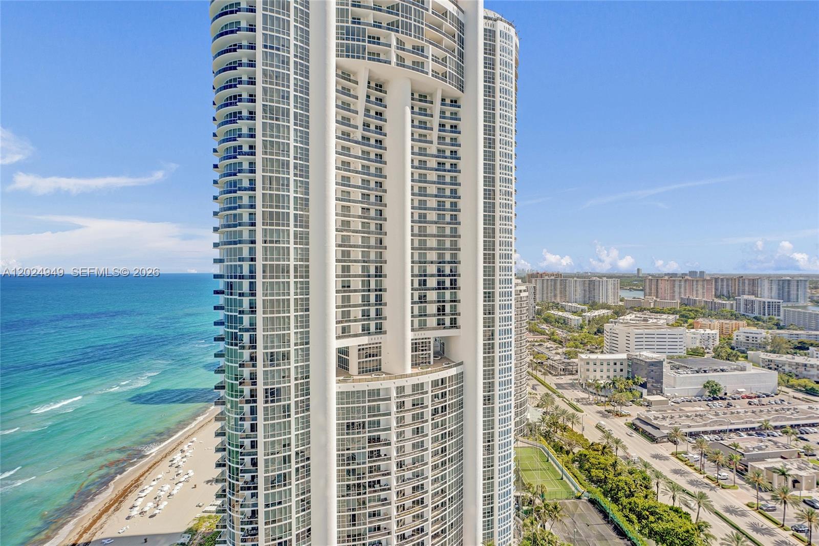 18201 Collins Ave #3707 Sunny Isles Beach, FL 33160