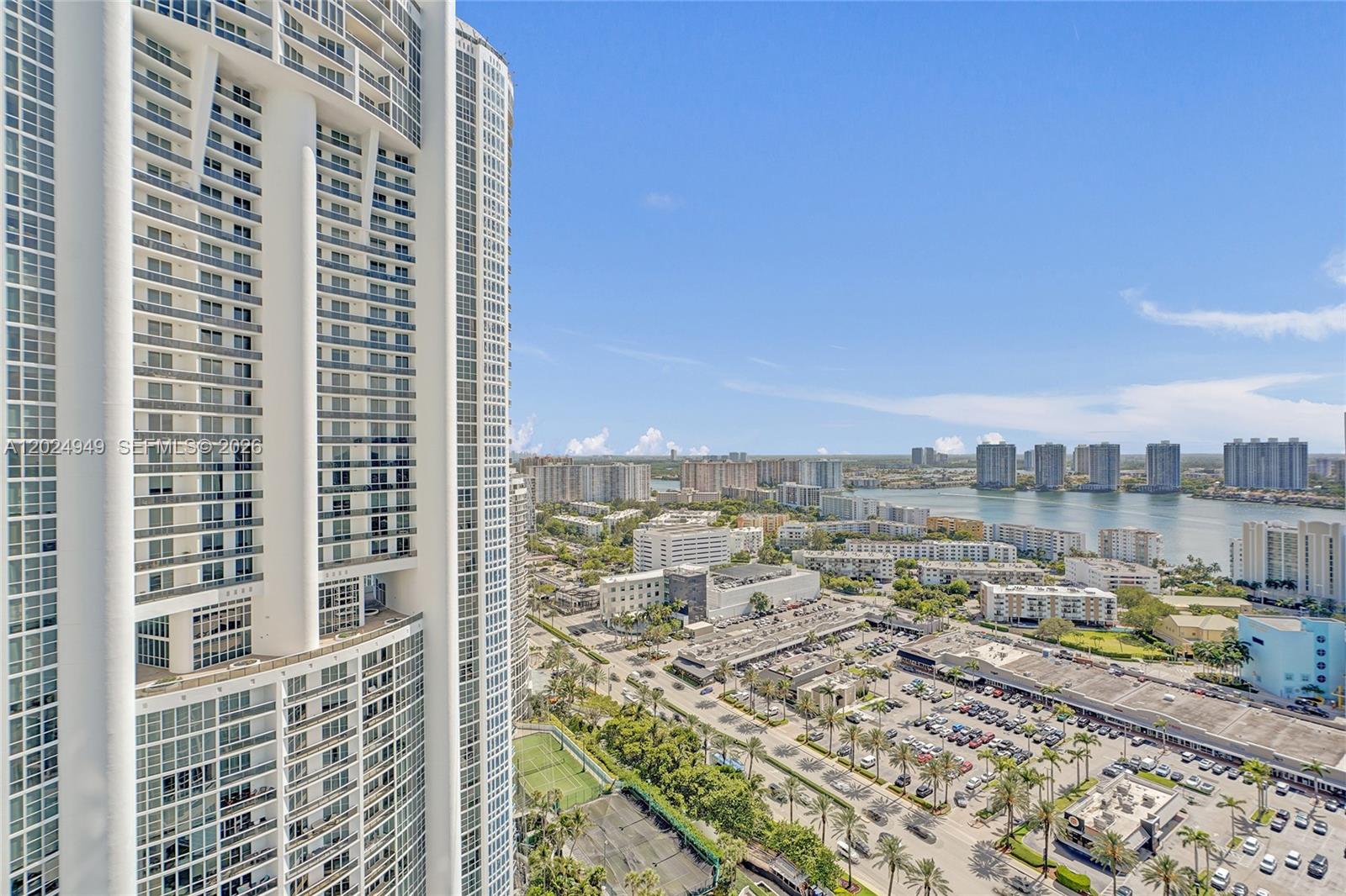 18201 Collins Ave #3707 Sunny Isles Beach, FL 33160