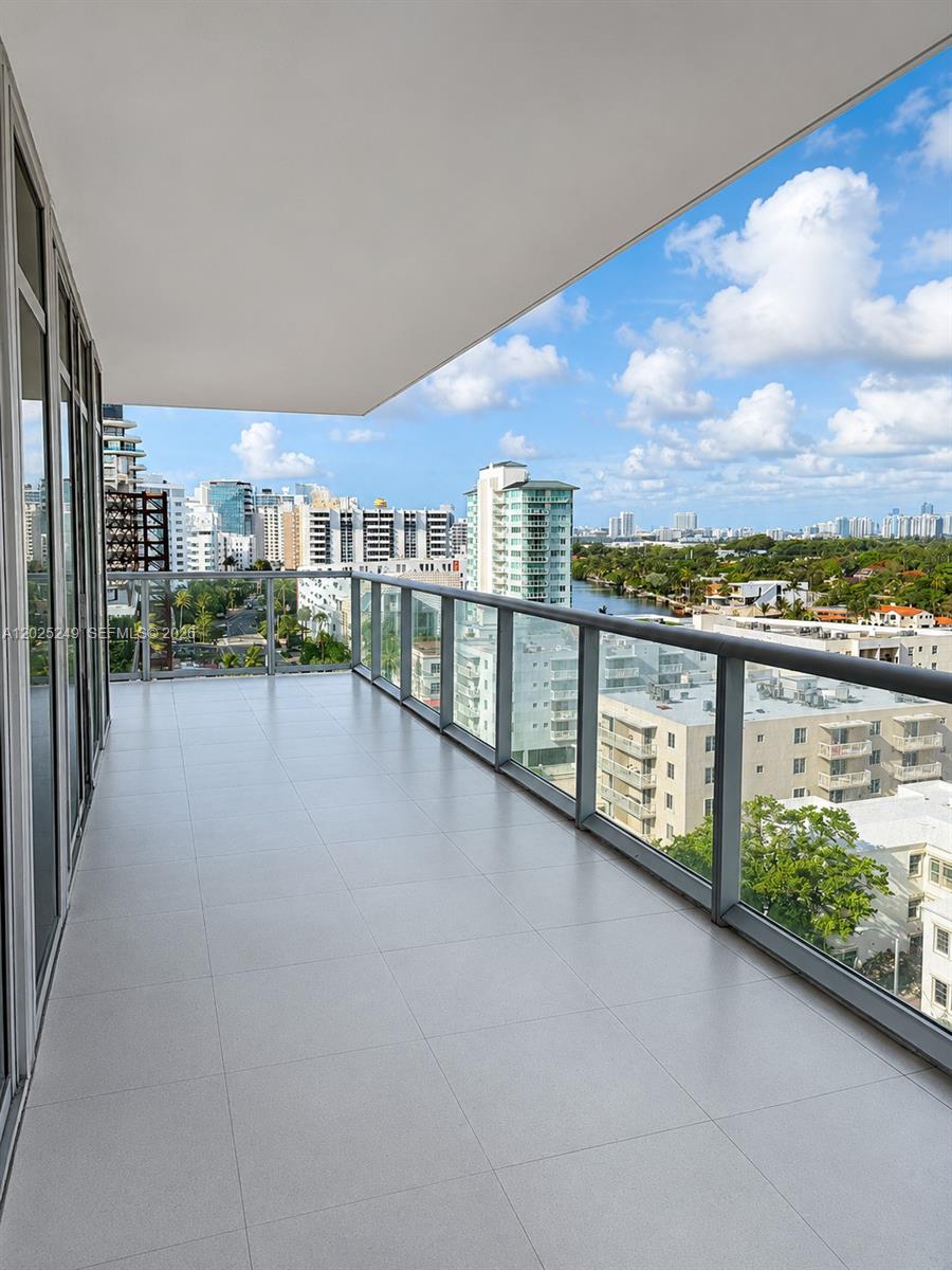 3737 Collins Ave #S-1003 Miami Beach, FL 33140