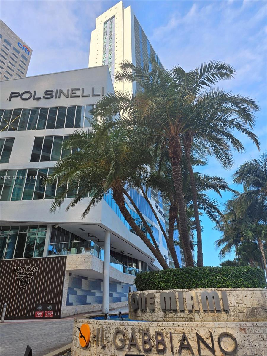 325 S Biscayne Blvd #1822