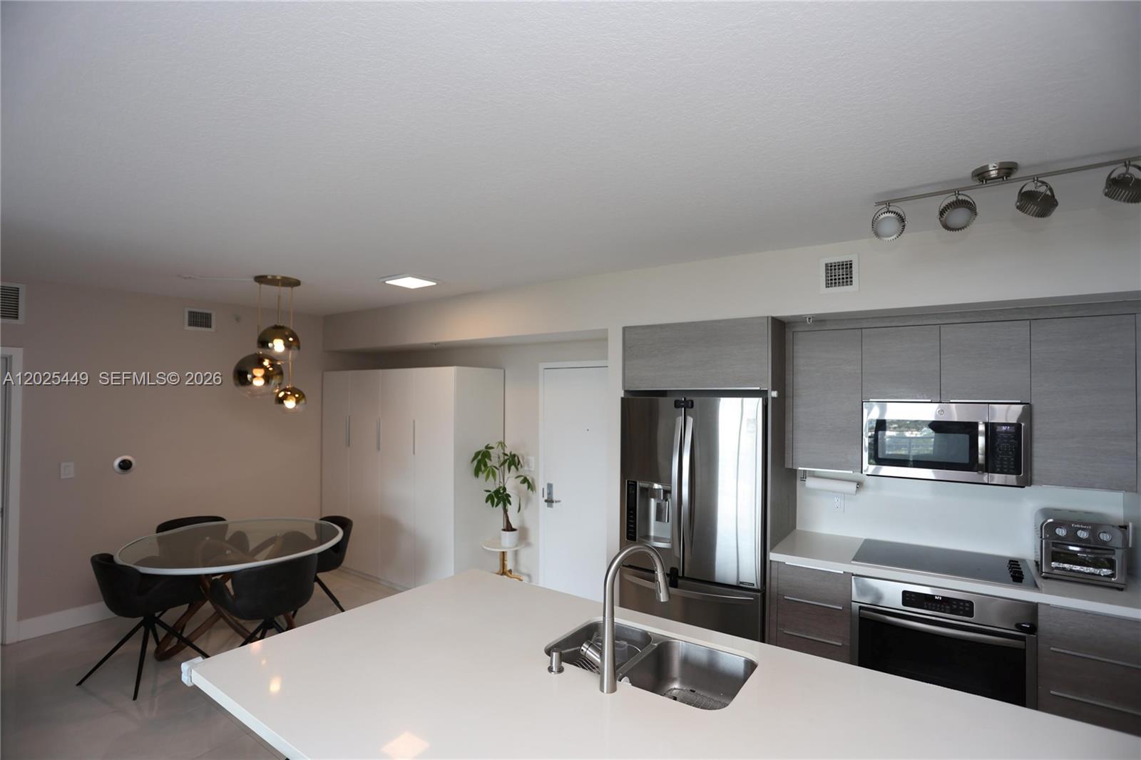 image One Miami West1