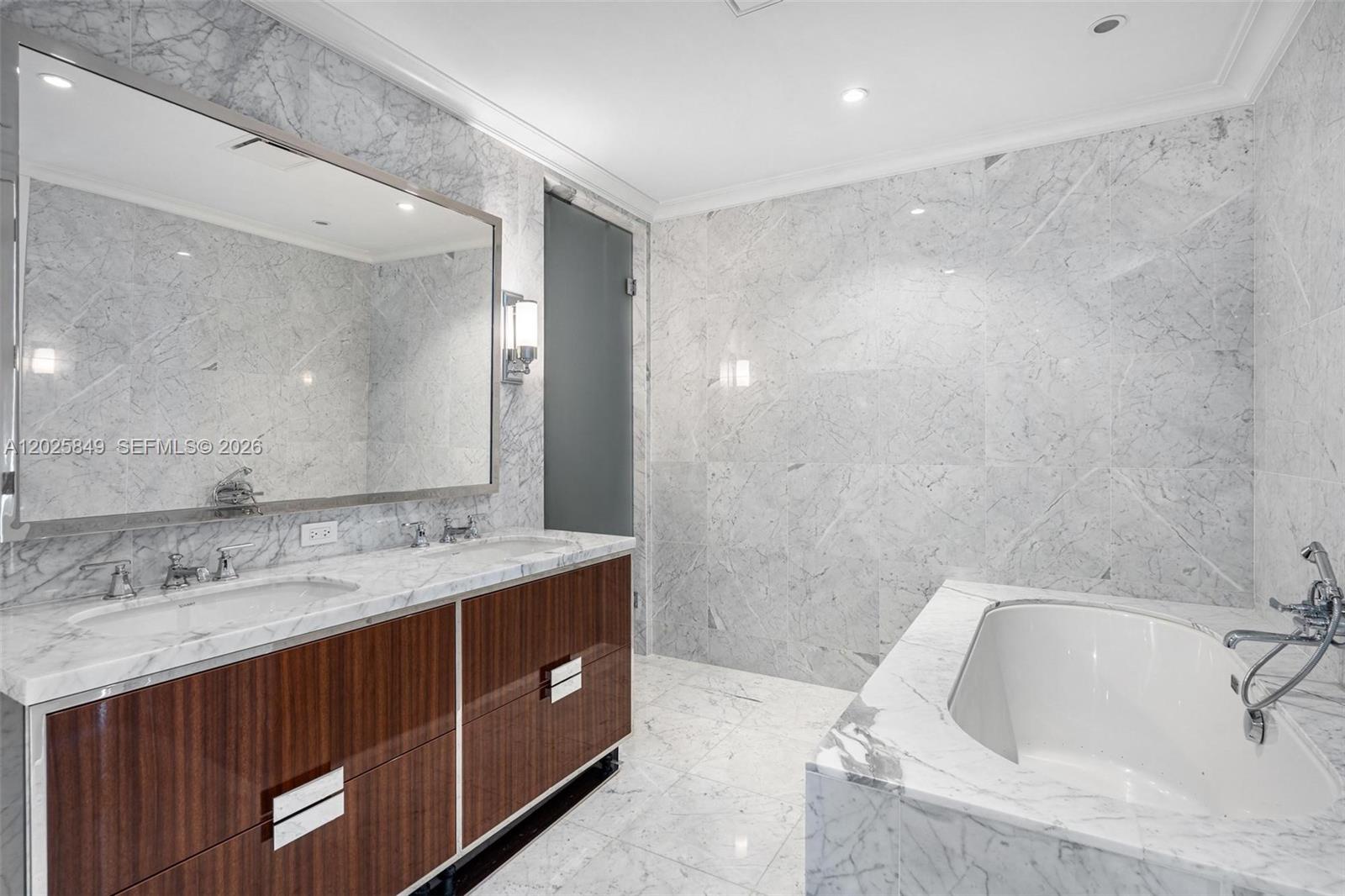 15701 Collins Ave #802 Sunny Isles Beach, FL 33160