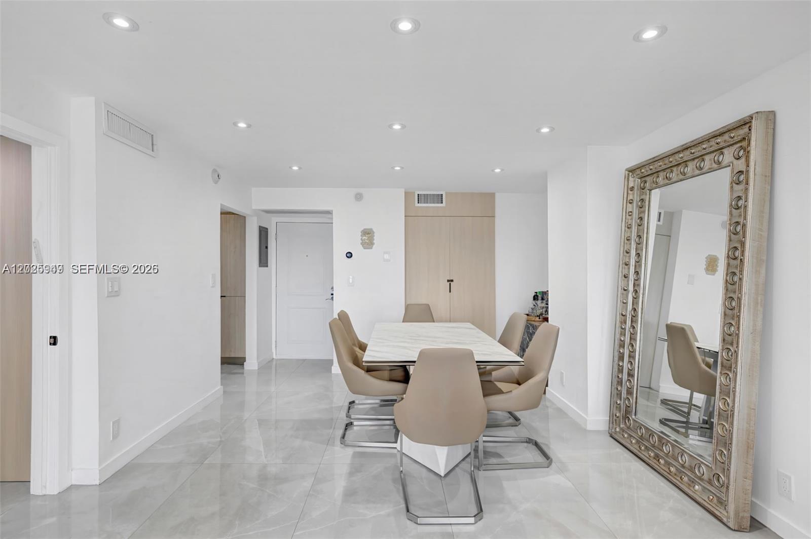 100 Bayview Dr #503 Sunny Isles Beach, FL 33160