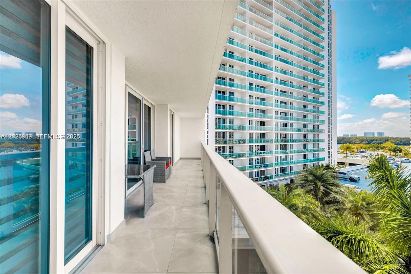 100 Bayview Dr #503 Sunny Isles Beach, FL 33160
