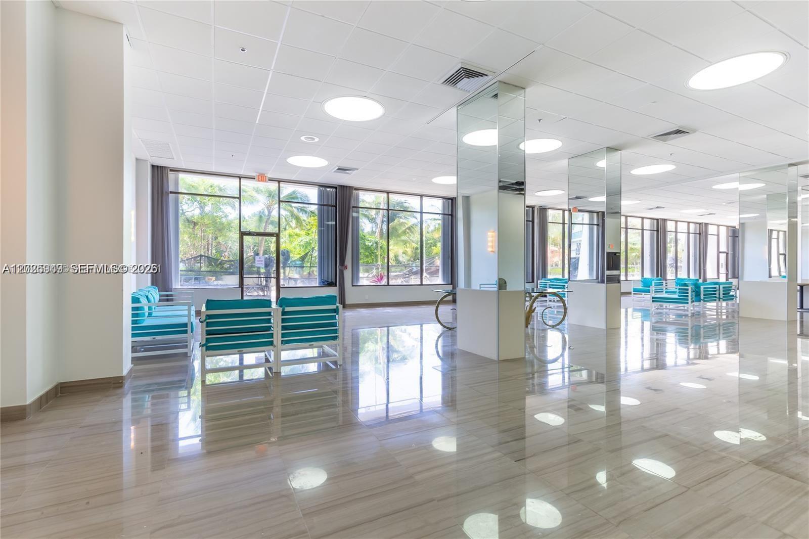 100 Bayview Dr #503 Sunny Isles Beach, FL 33160
