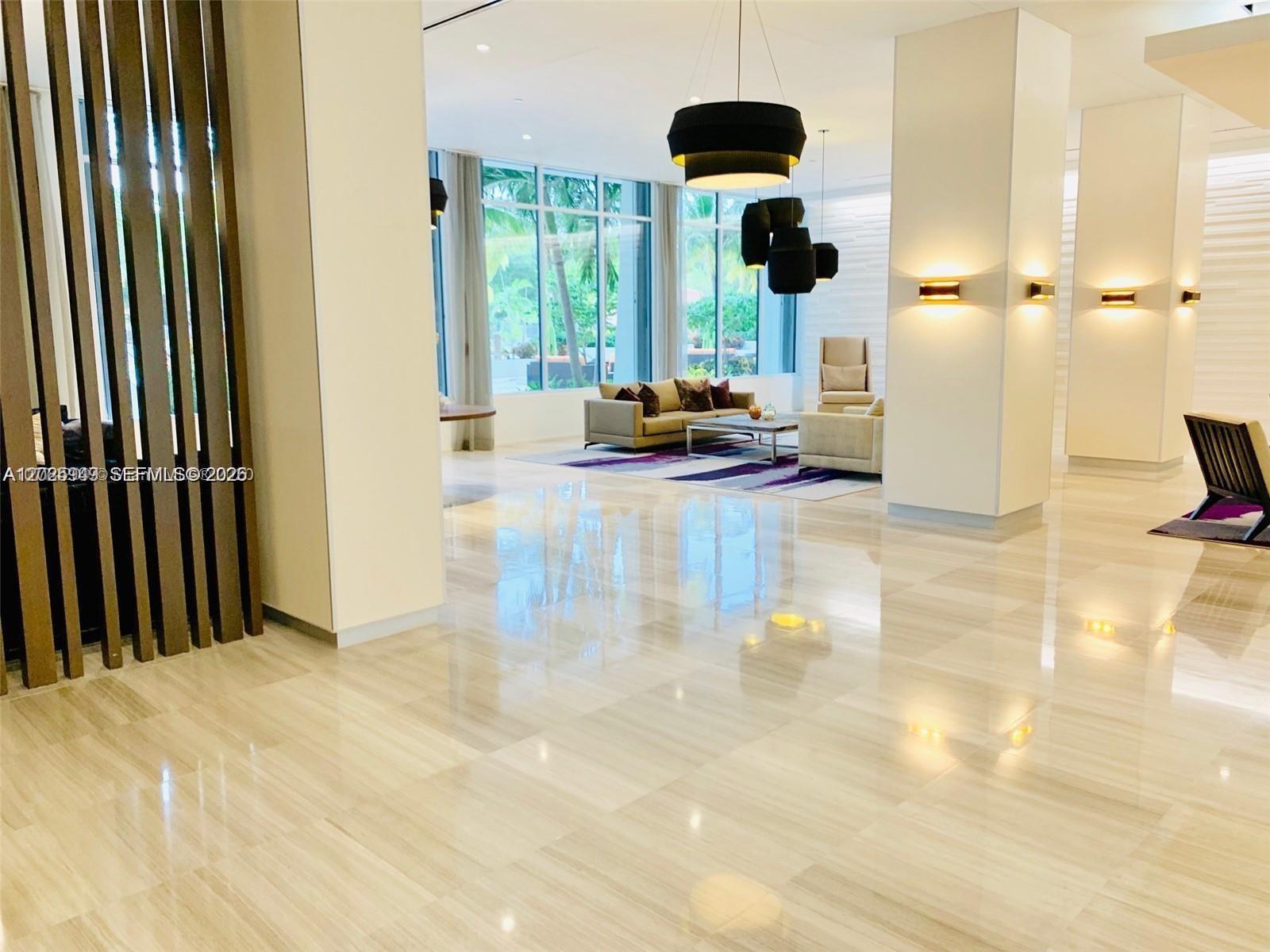 100 Bayview Dr #503 Sunny Isles Beach, FL 33160