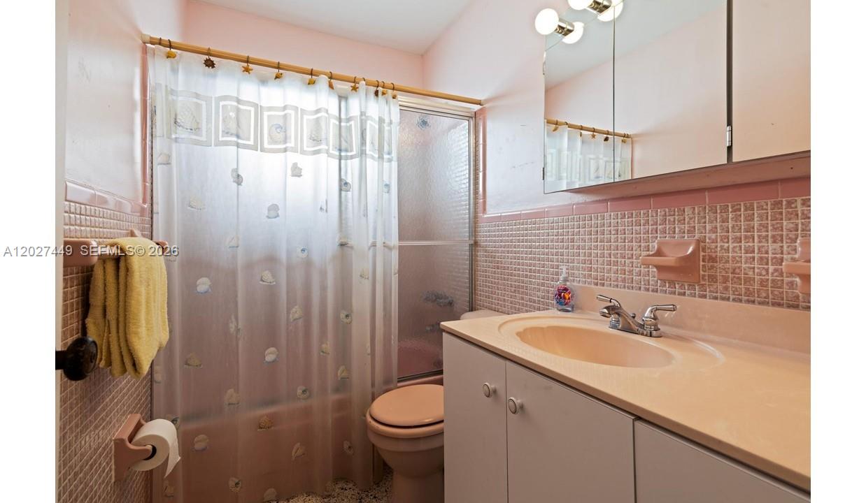 3062 SW 14th St Miami, FL 33145