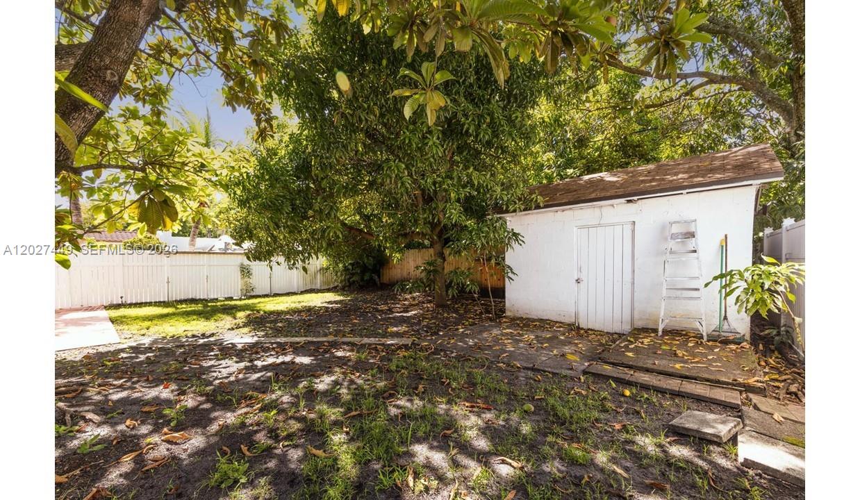3062 SW 14th St Miami, FL 33145
