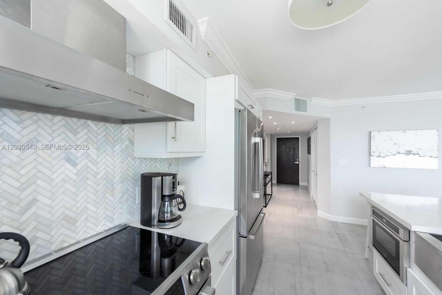 90 Alton Rd #1102 Miami Beach, FL 33139