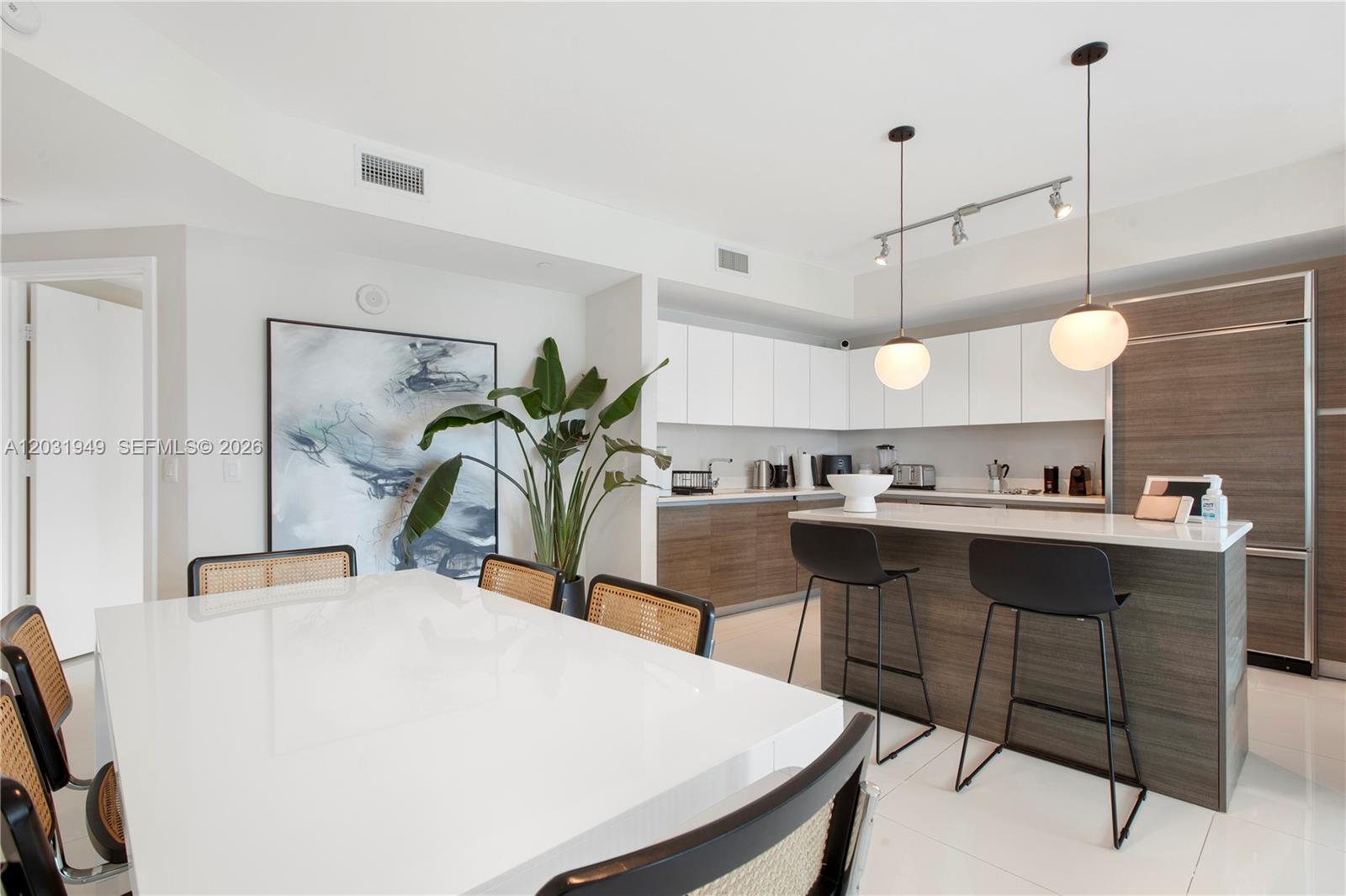 1100 S Miami Ave #3810 Miami, FL 33130