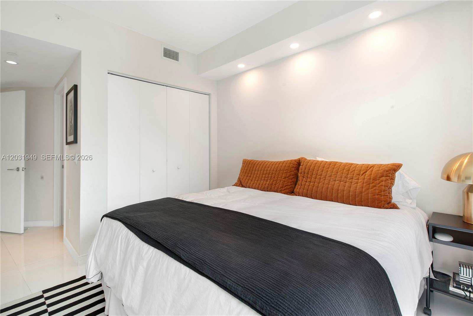 1100 S Miami Ave #3810 Miami, FL 33130