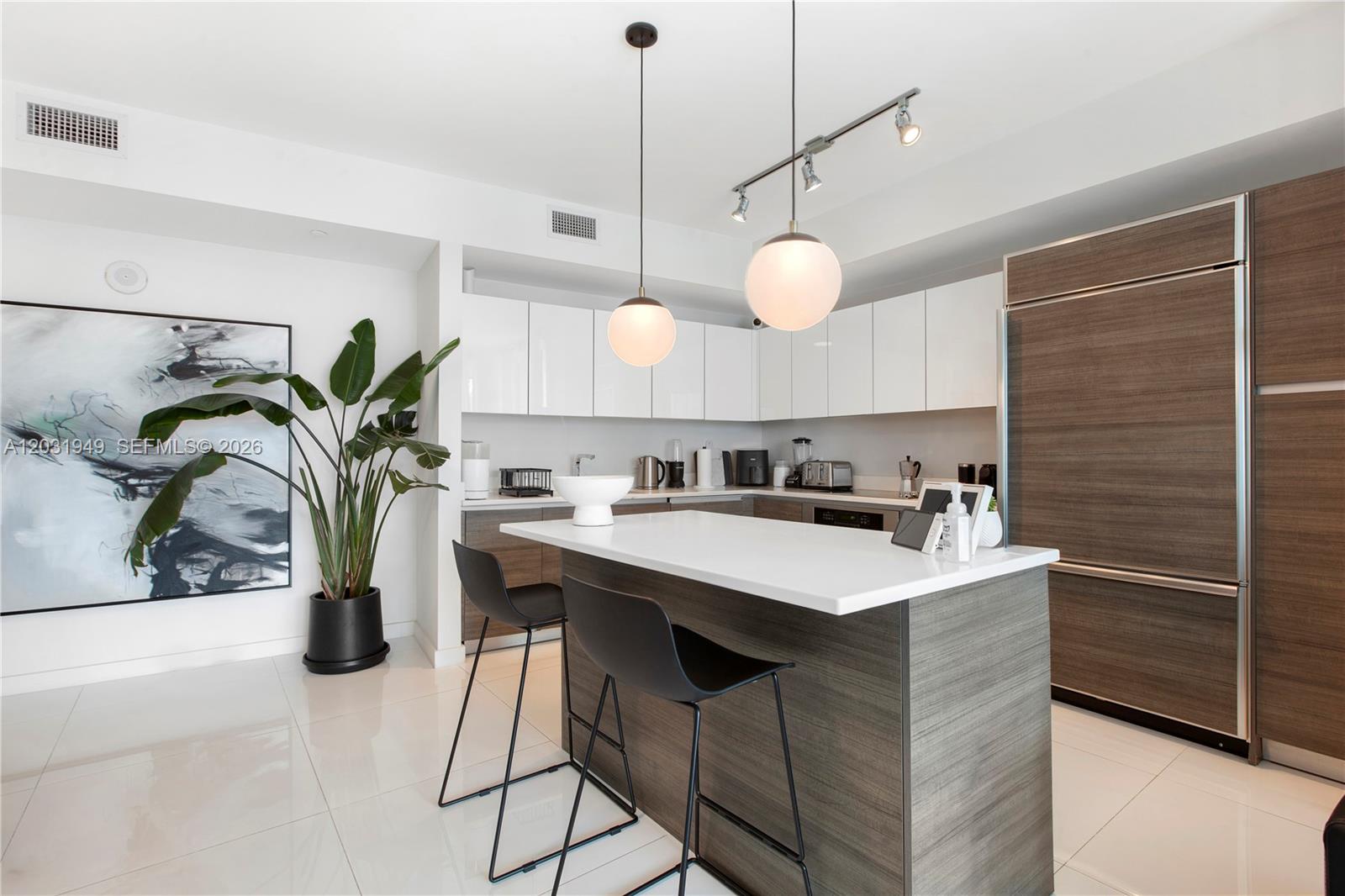 1100 S Miami Ave #3810 Miami, FL 33130