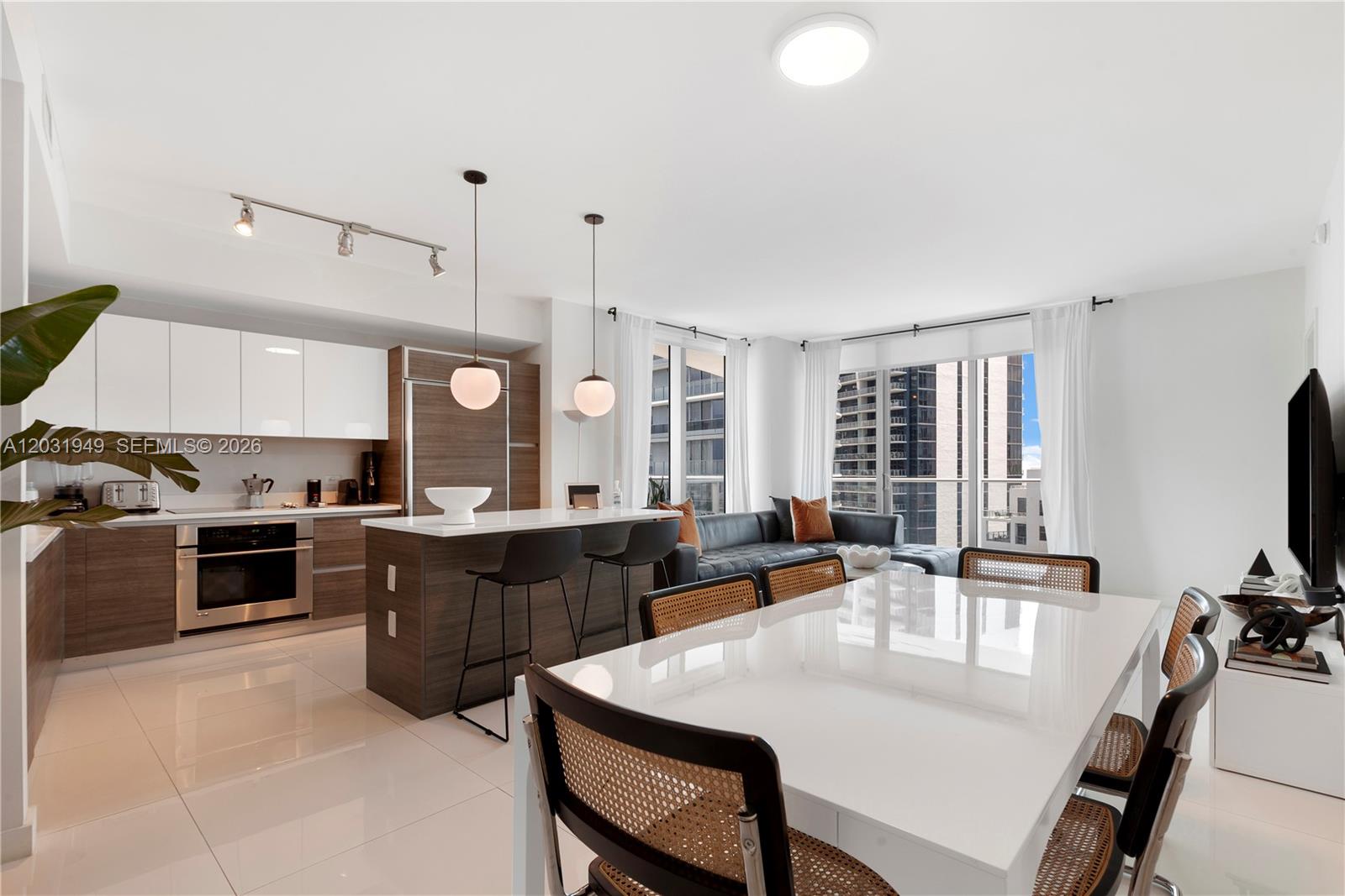 1100 S Miami Ave #3810 Miami, FL 33130