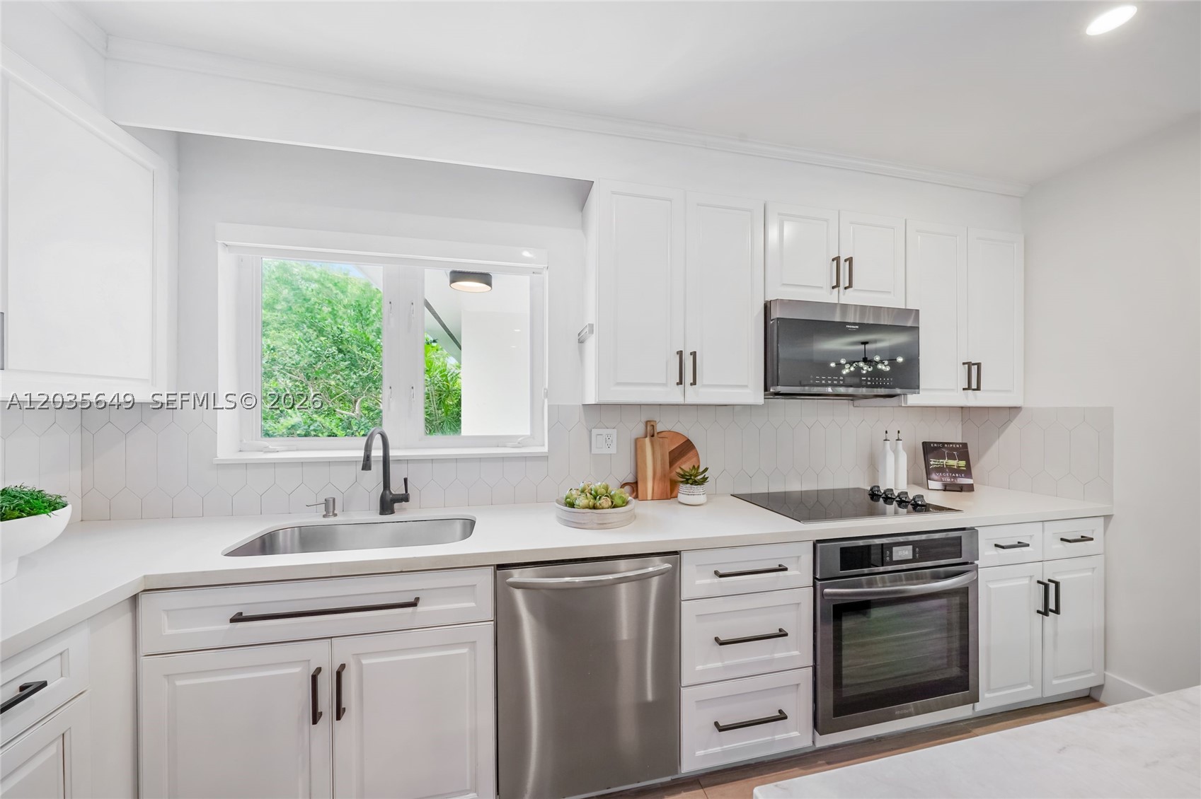 6600 SW 144th St Coral Gables, FL 33158