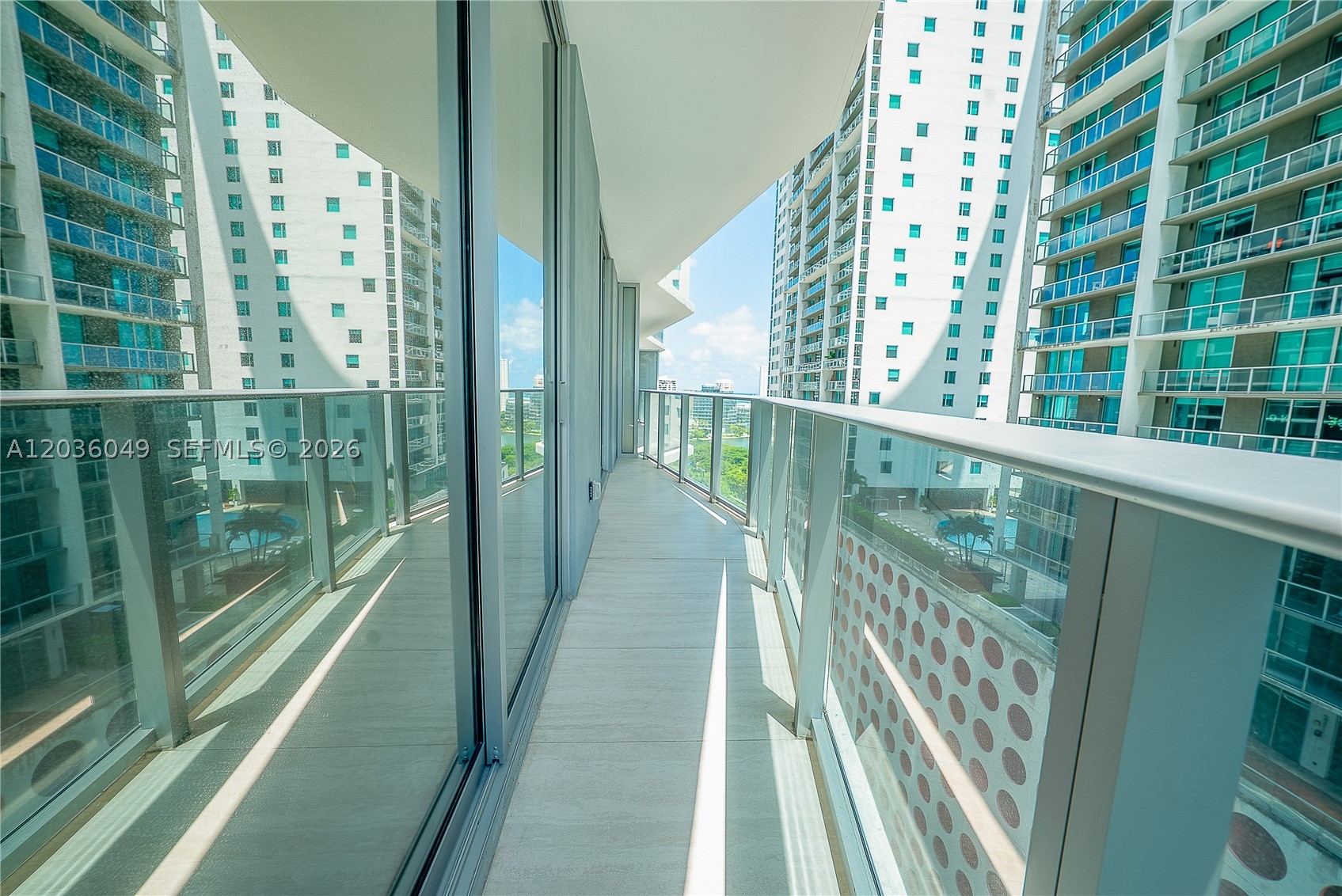 image Viceroy Brickell Residences15