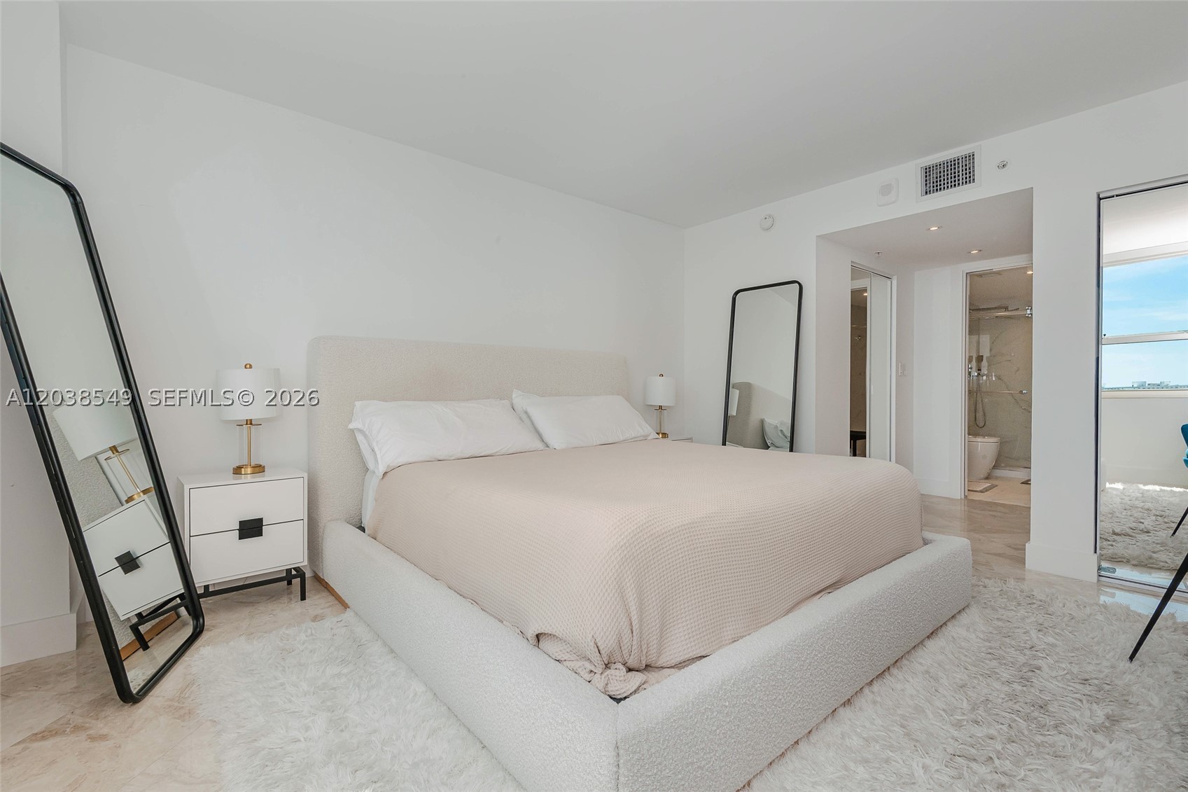 90 Alton Rd #1109 Miami Beach, FL 33139