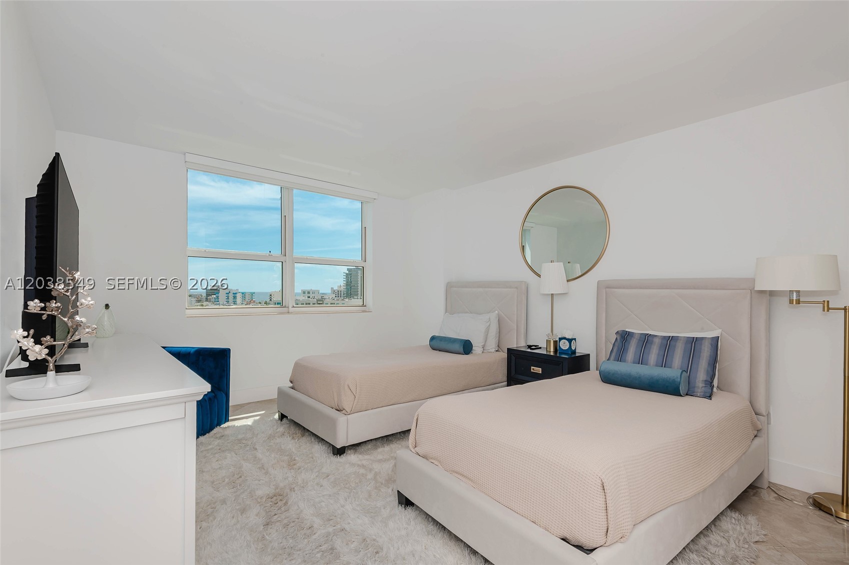 90 Alton Rd #1109 Miami Beach, FL 33139