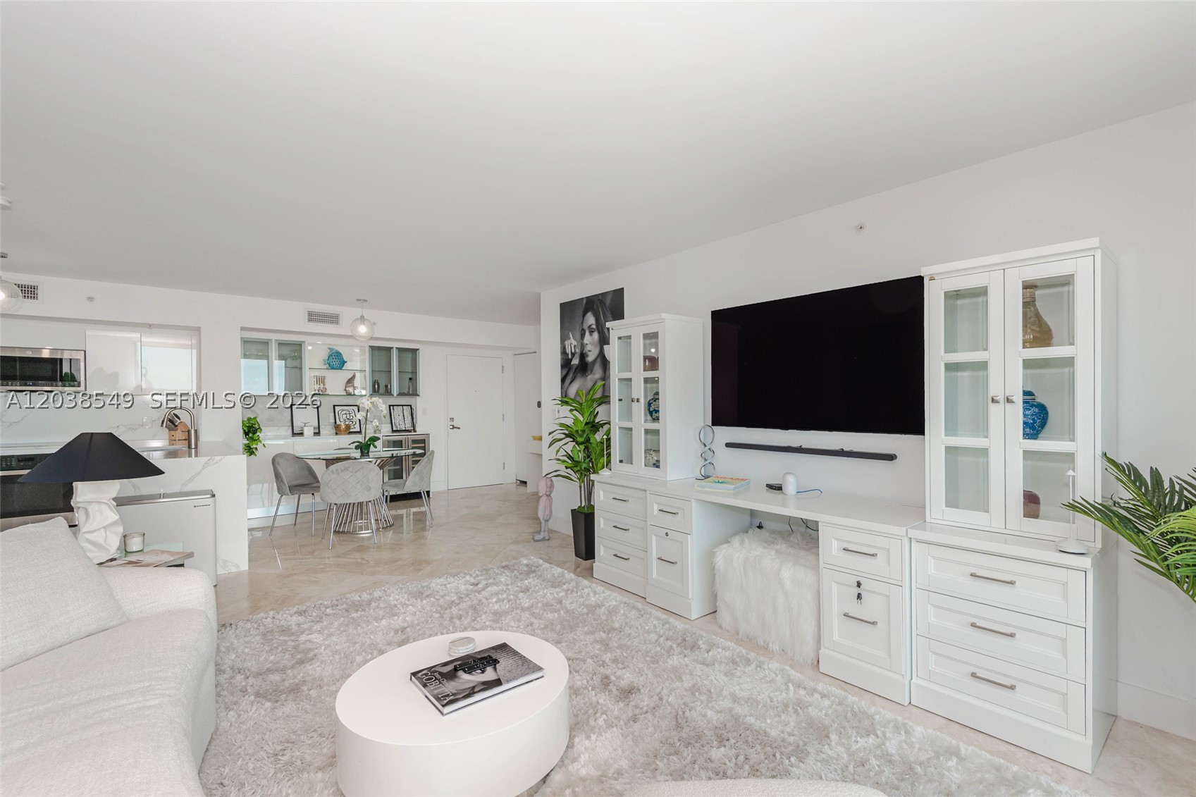90 Alton Rd #1109 Miami Beach, FL 33139