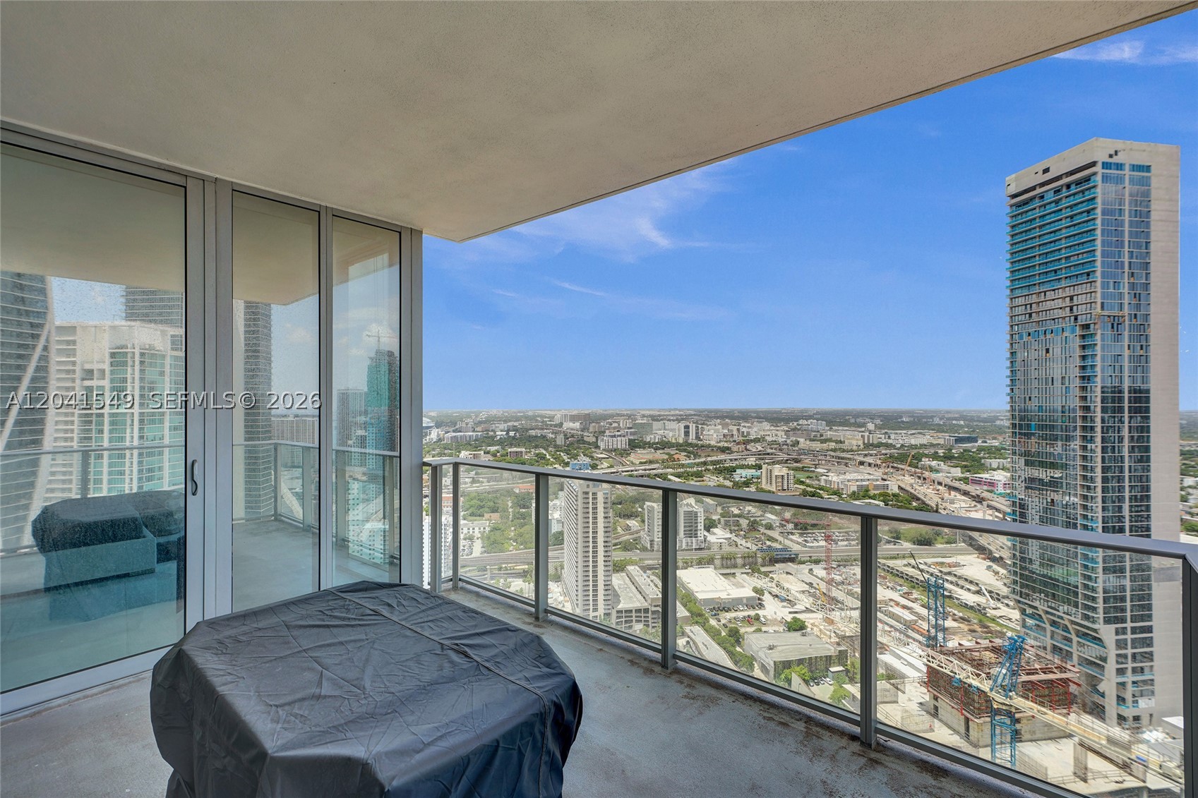 image Paramount Miami Worldcenter15