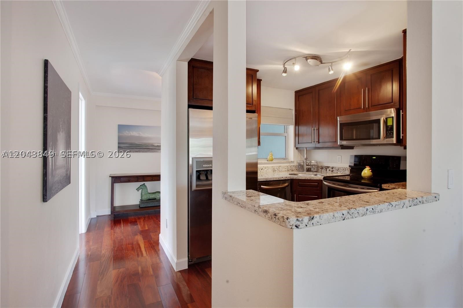 1610 Lenox Ave #301