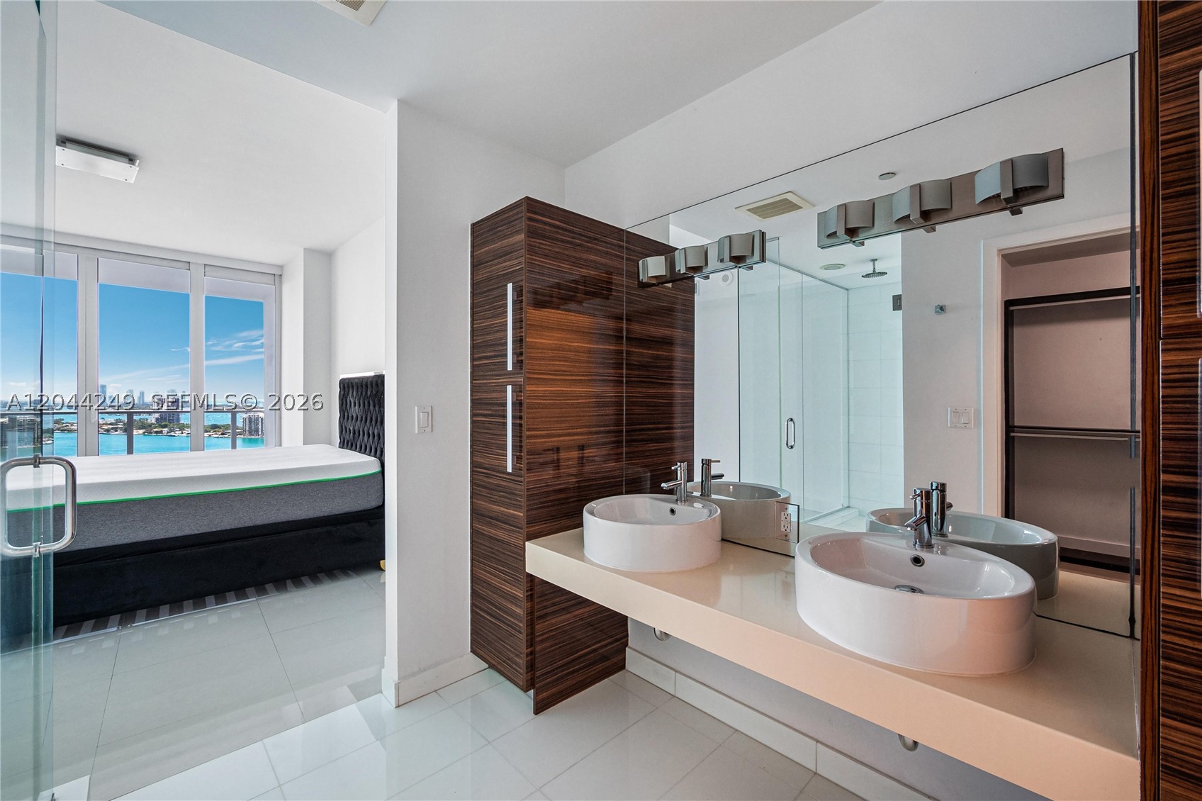 image Paramount Bay10