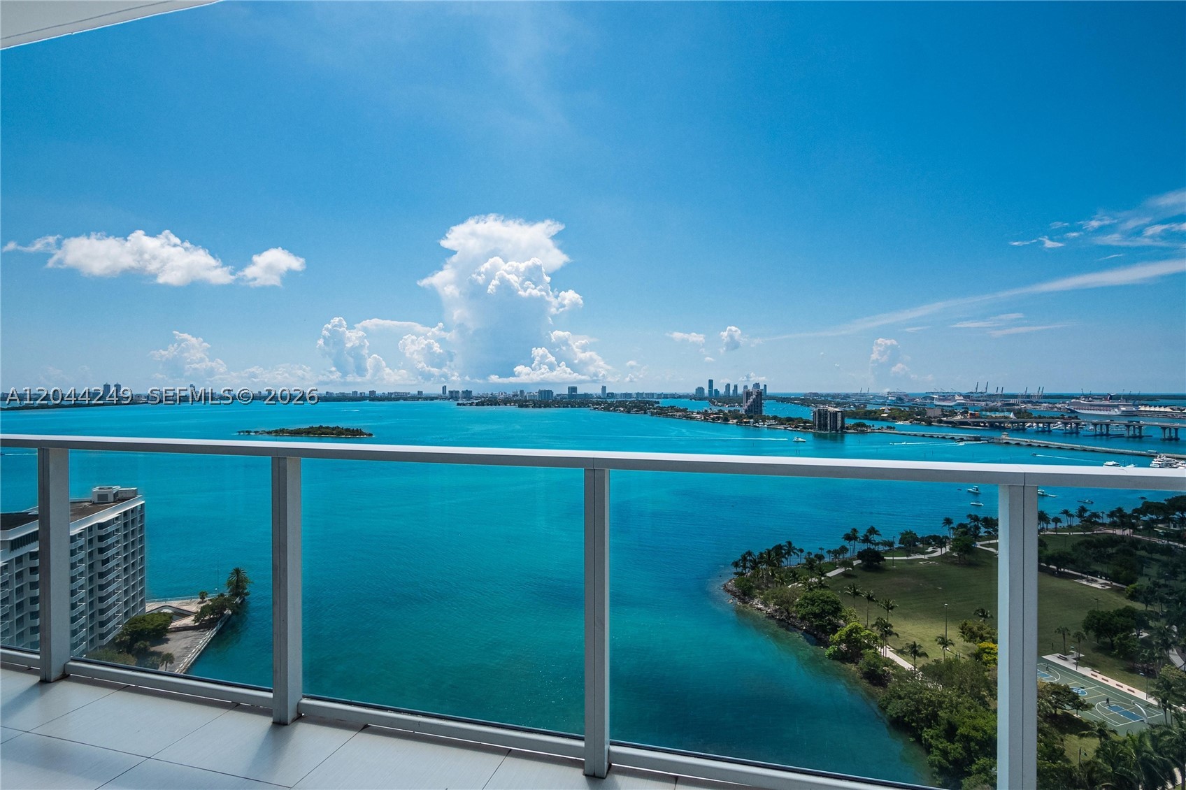 image Paramount Bay20
