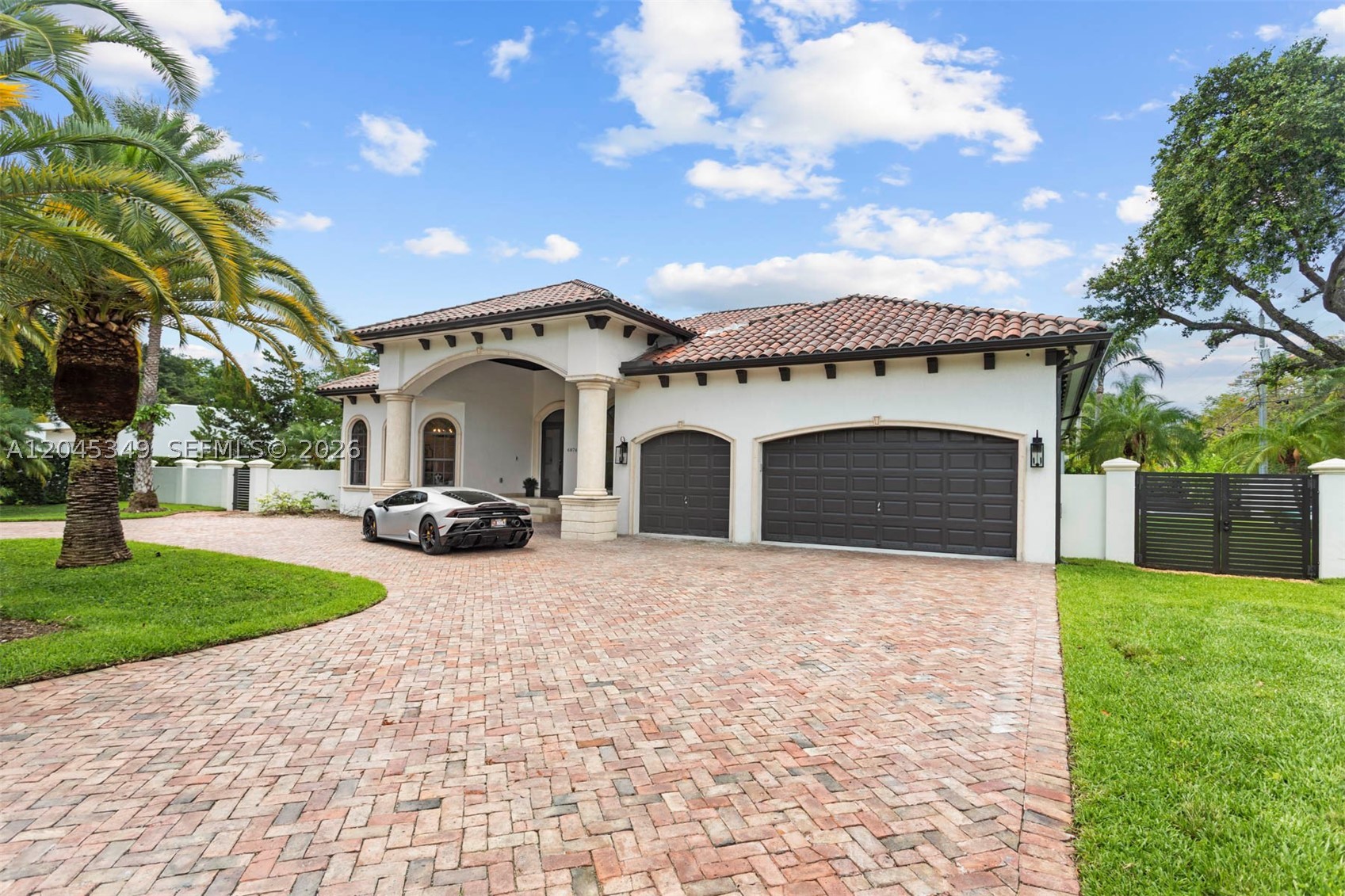 6874 SW 57th Ter Miami, FL 33143