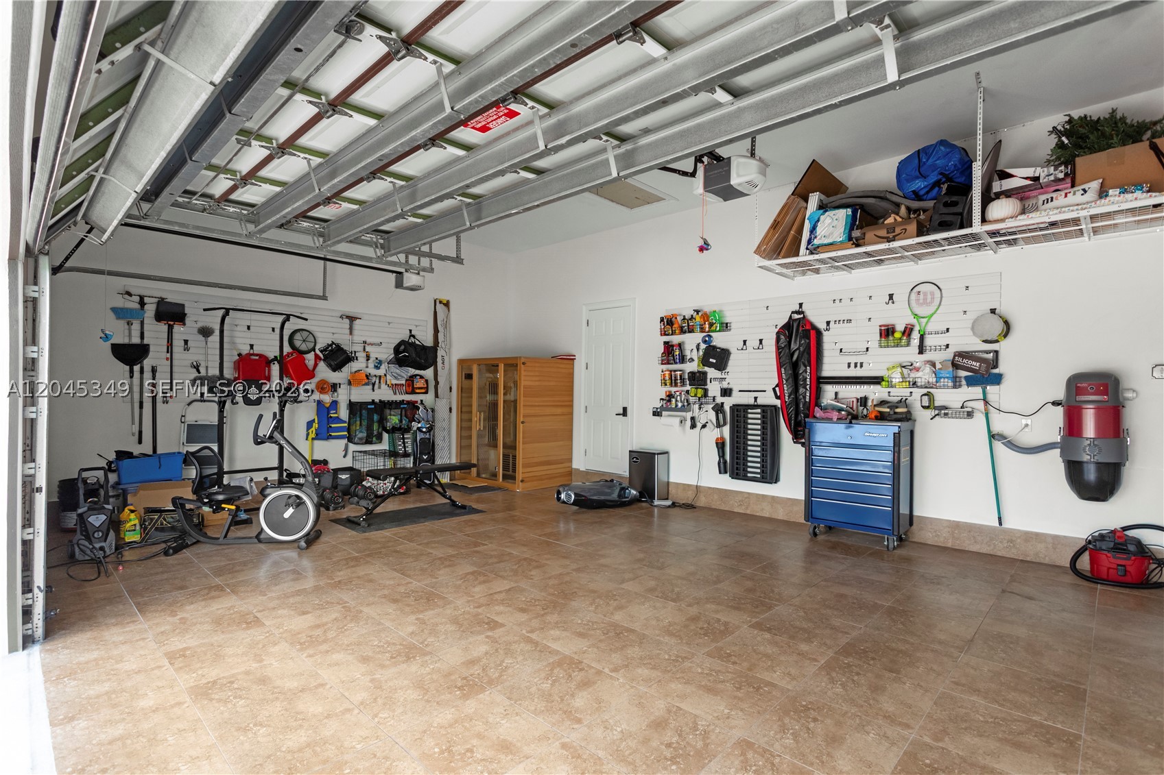 6874 SW 57th Ter Miami, FL 33143