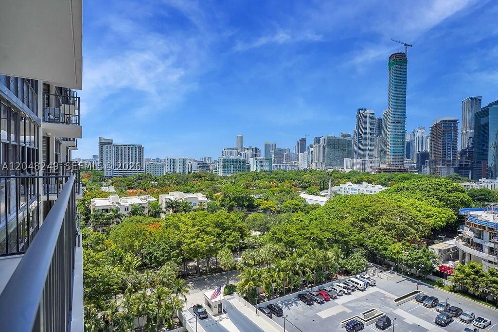 image Brickell Place II18