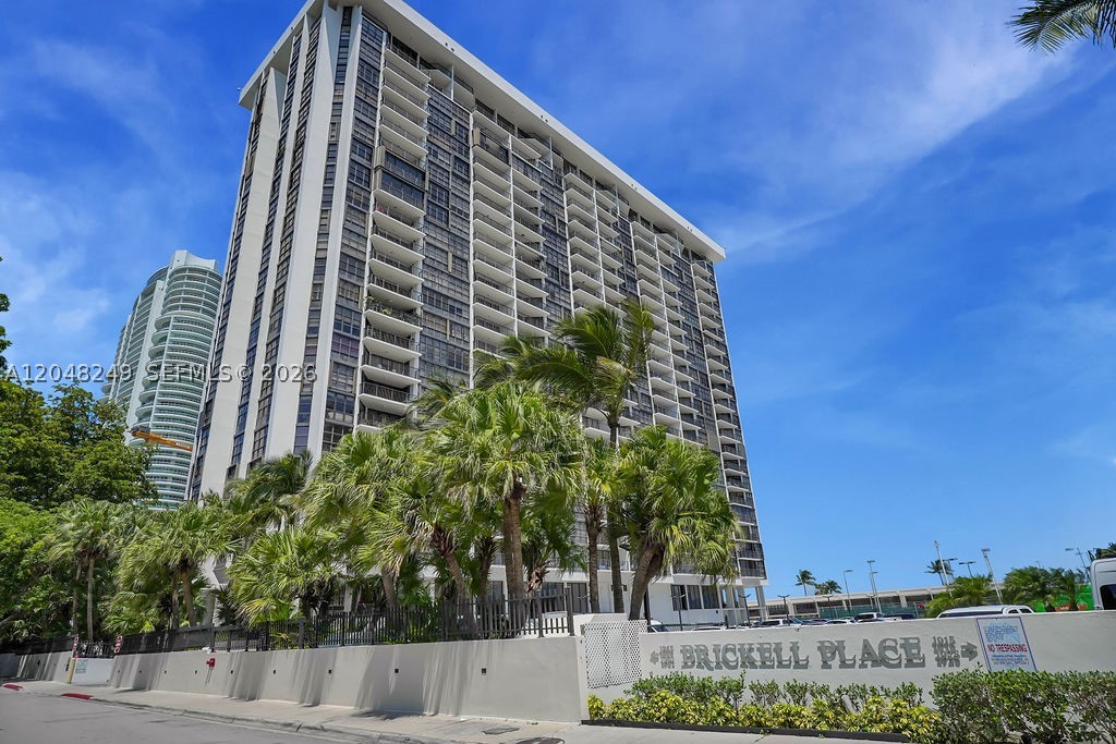 image Brickell Place II28