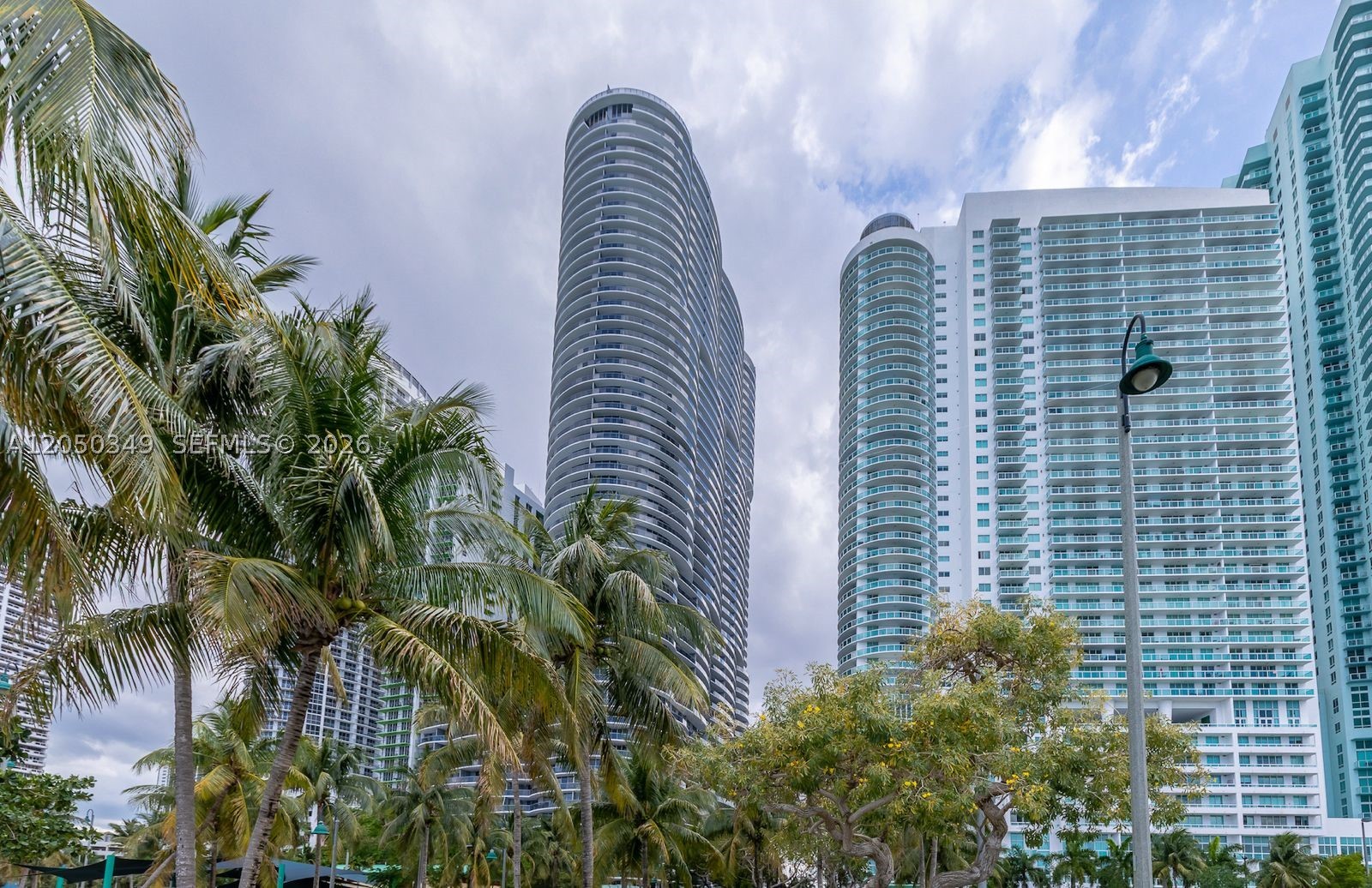 image Aria on the Bay21