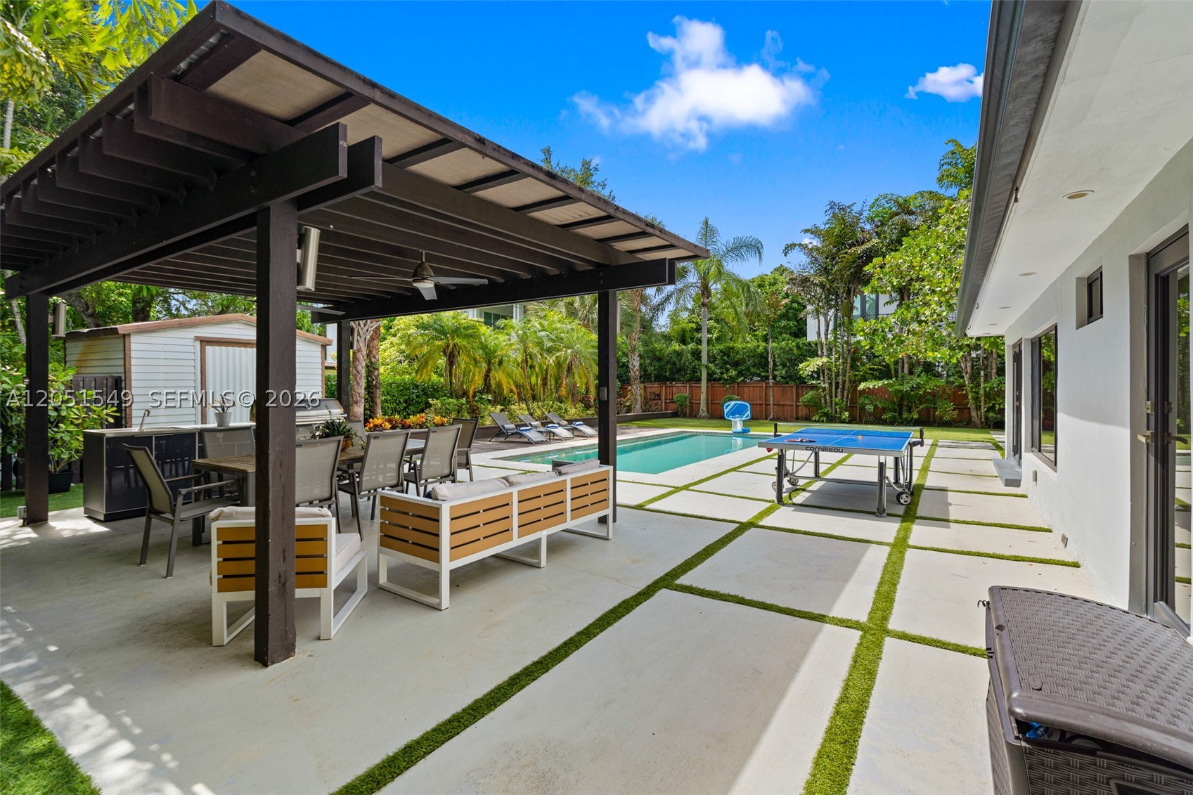 7831 SW 54th Ct Miami, FL 33143