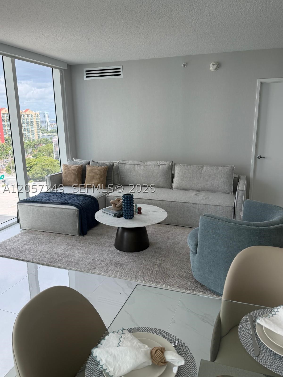 image St Tropez Sunny Isles13