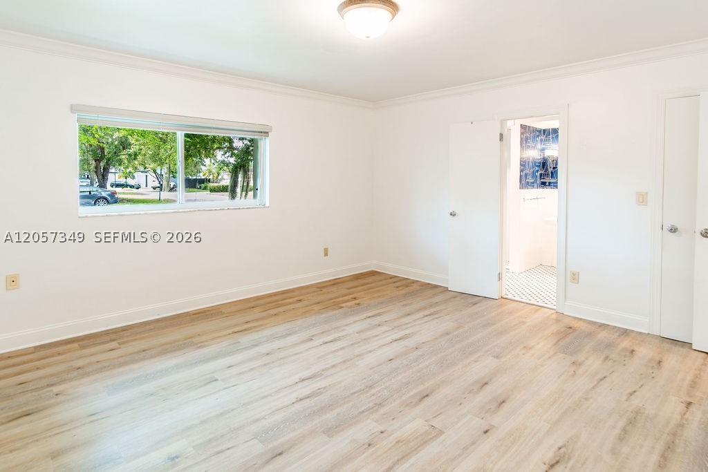 5711 SW 64th Ave South Miami, FL 33143