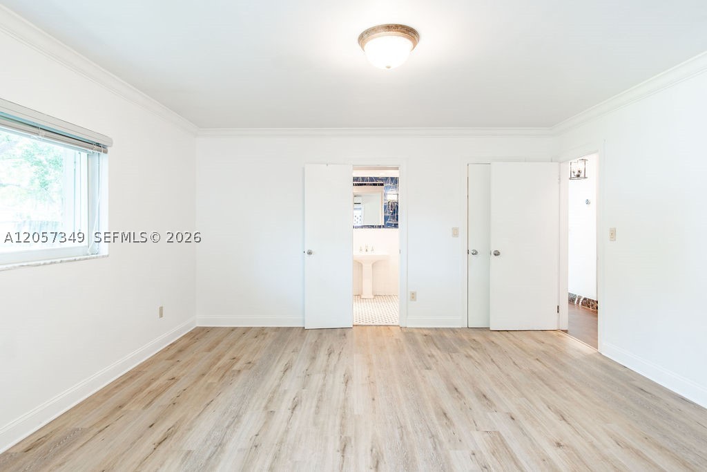 5711 SW 64th Ave South Miami, FL 33143